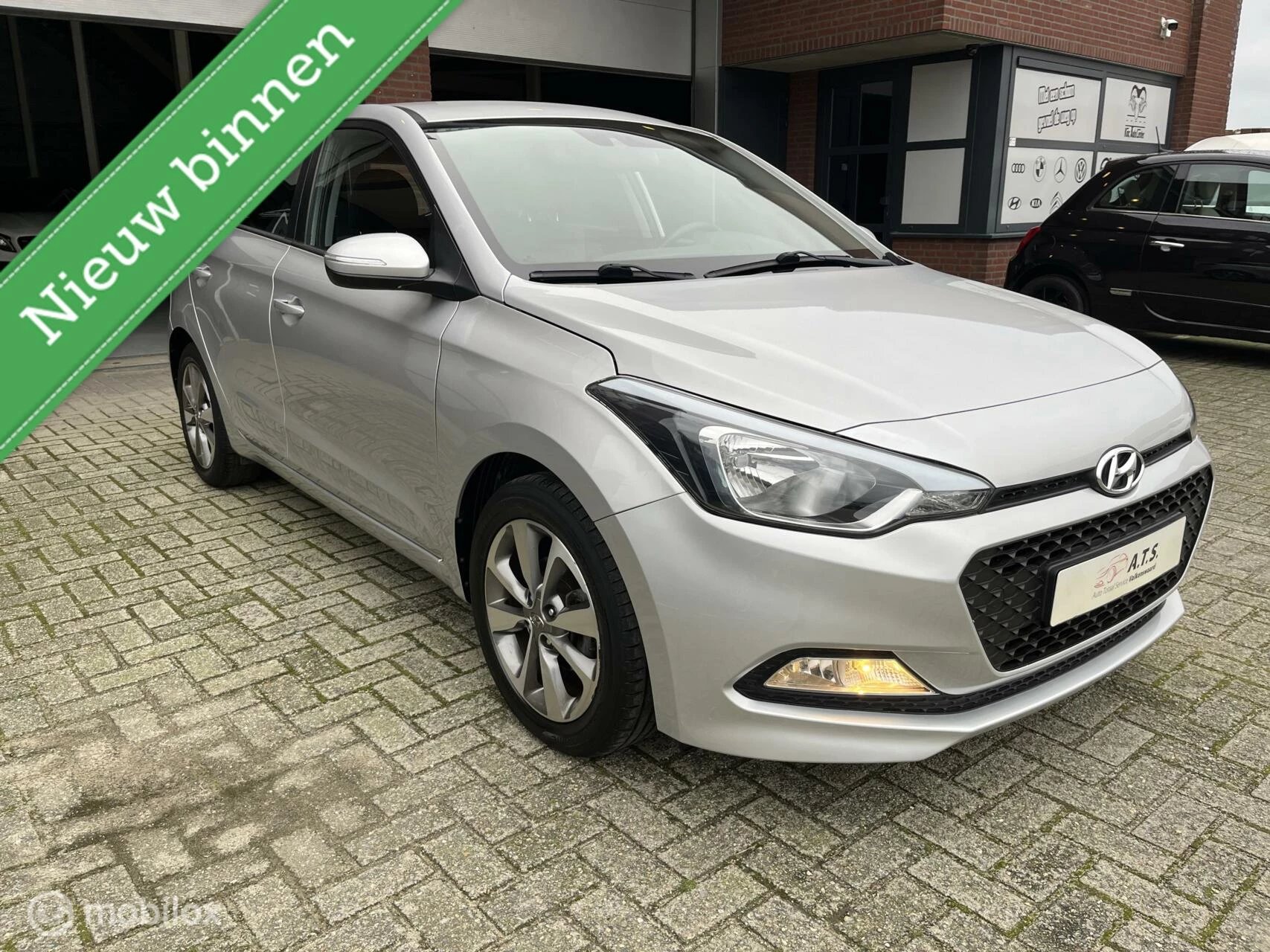 Hoofdafbeelding Hyundai i20