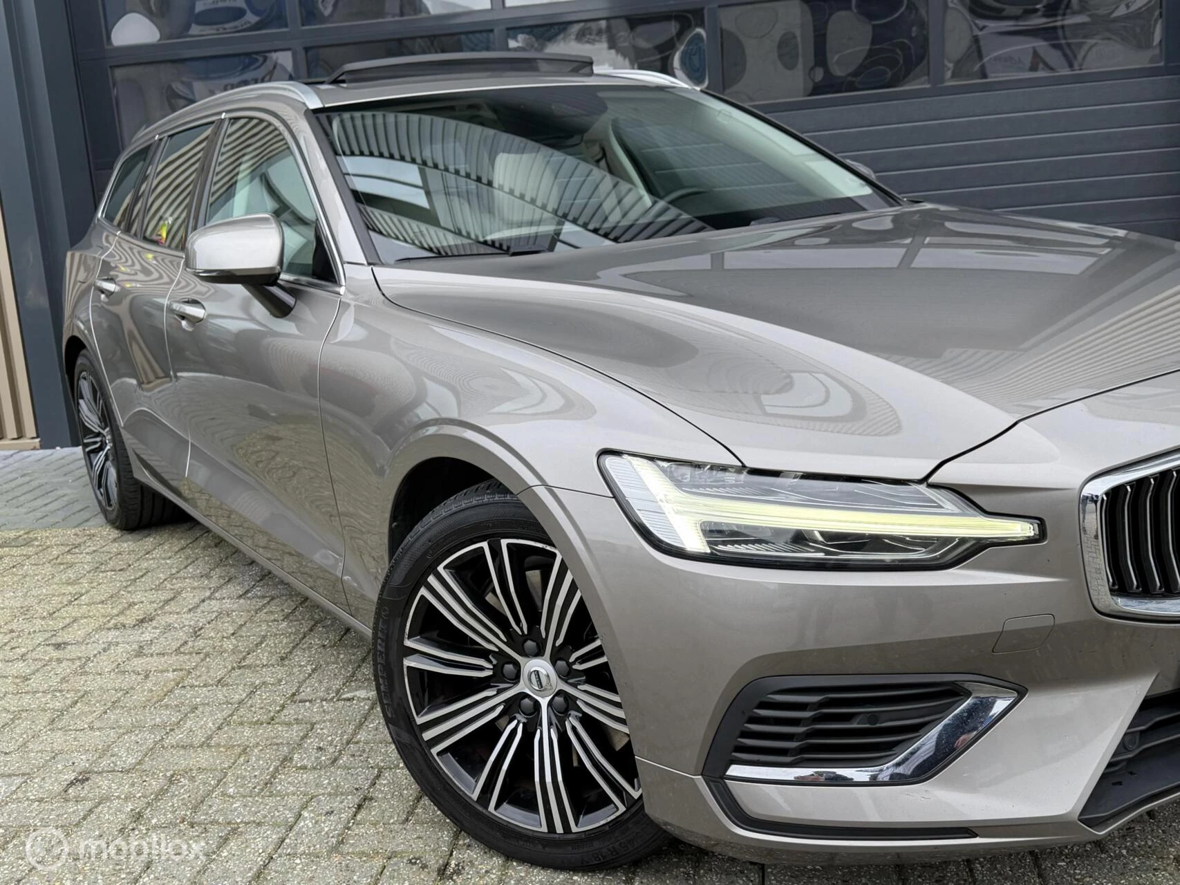 Hoofdafbeelding Volvo V60