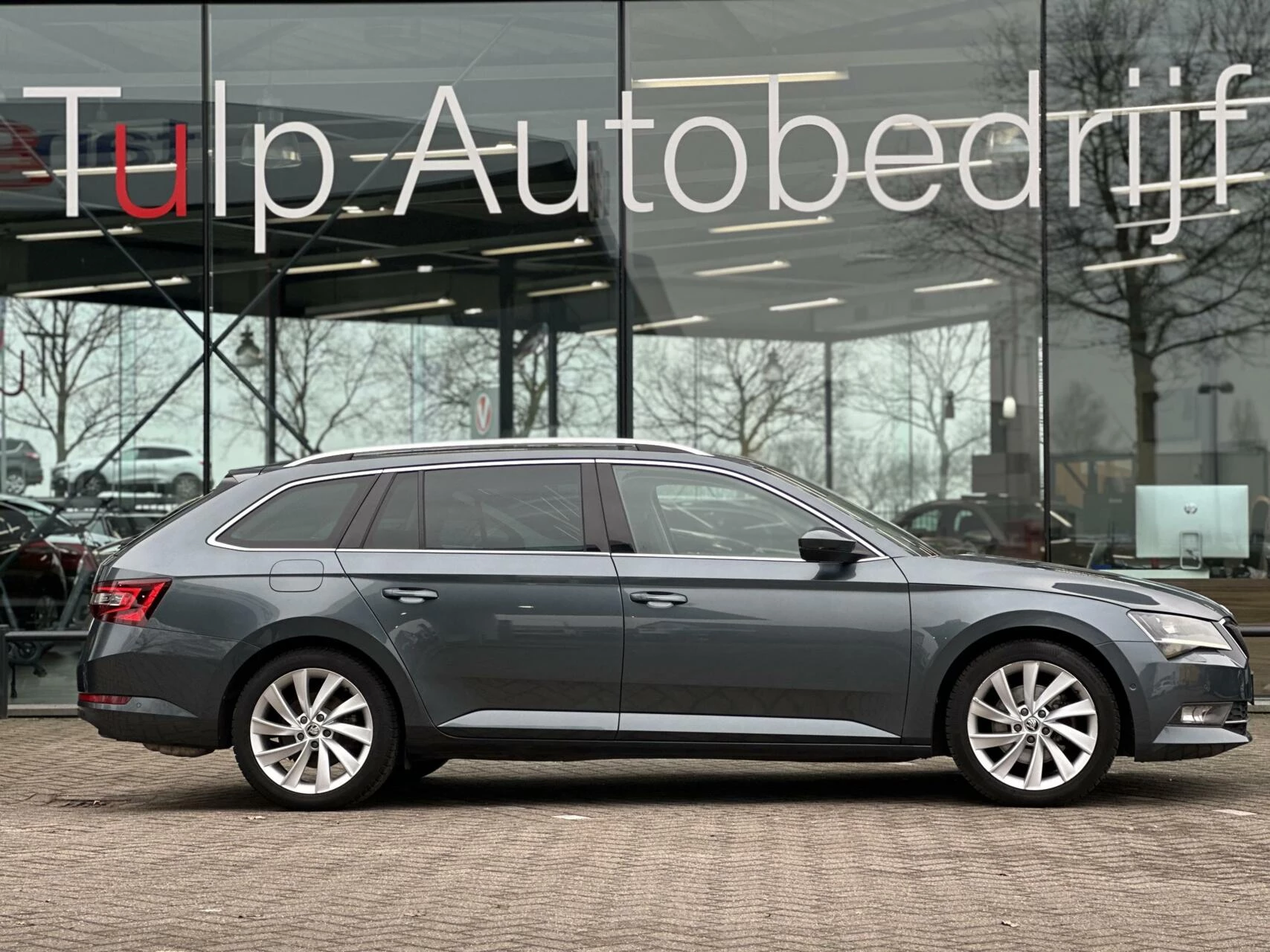 Hoofdafbeelding Škoda Superb