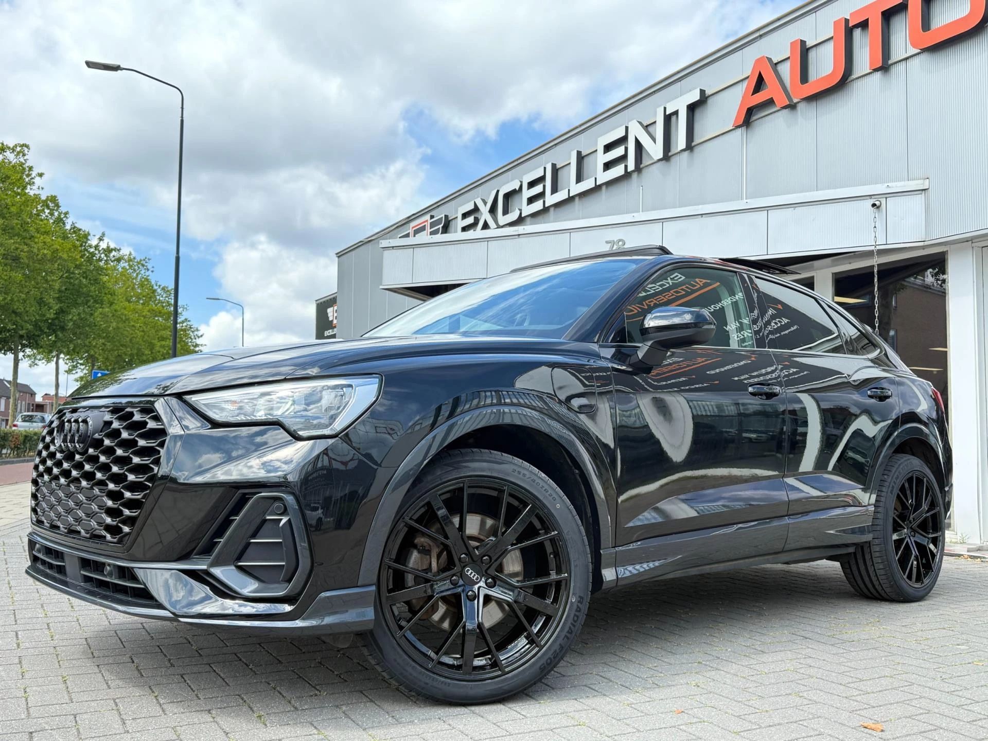 Hoofdafbeelding Audi Q3