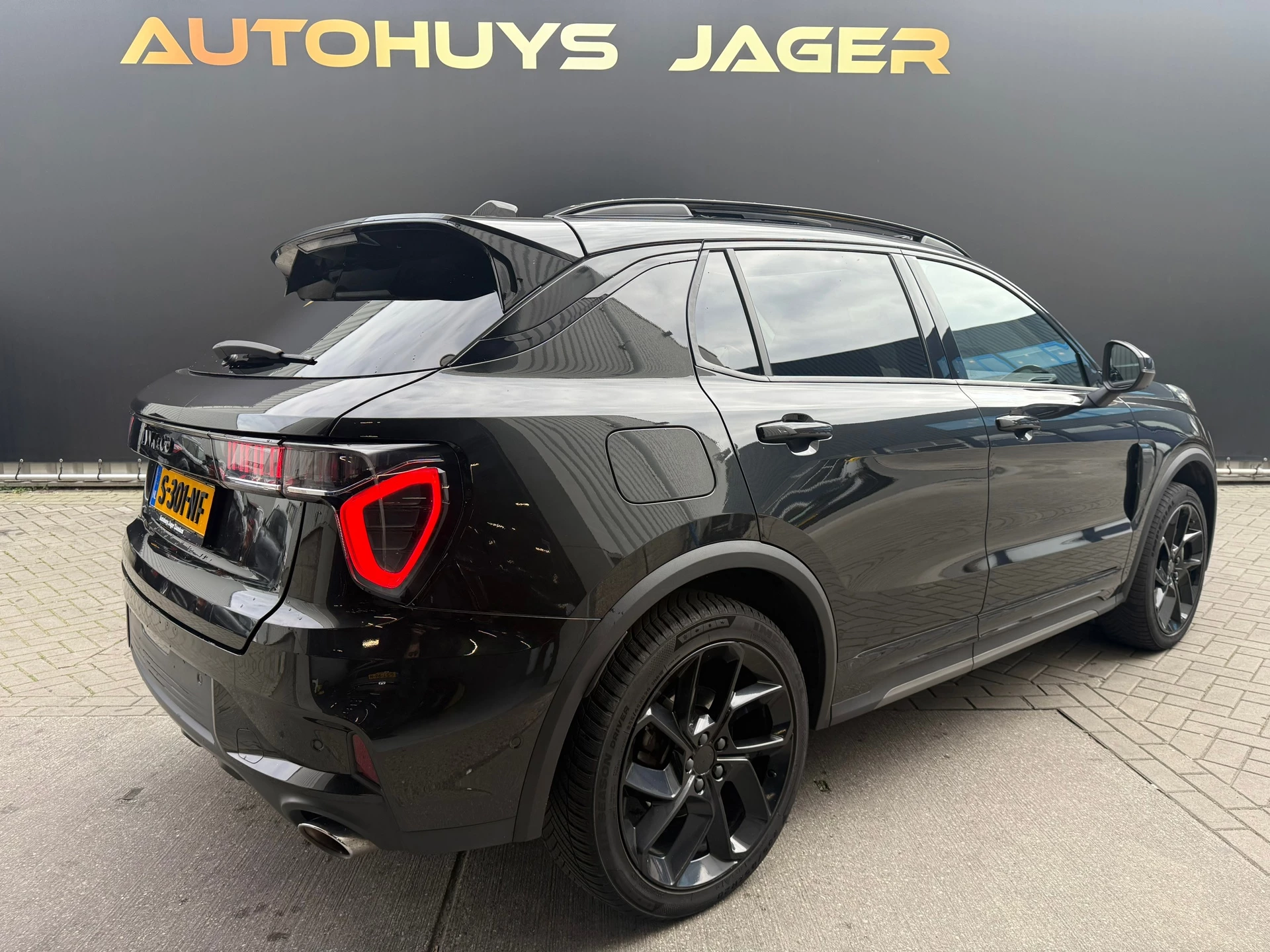 Hoofdafbeelding Lynk & Co 01