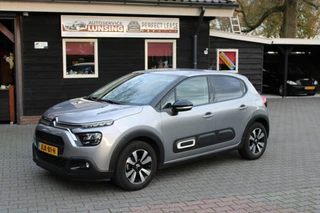 Hoofdafbeelding Citroën C3 Citroën C3 1.2 PureTech Shine - Carplay Navi DAB Stoelverwarming 24.000 KM