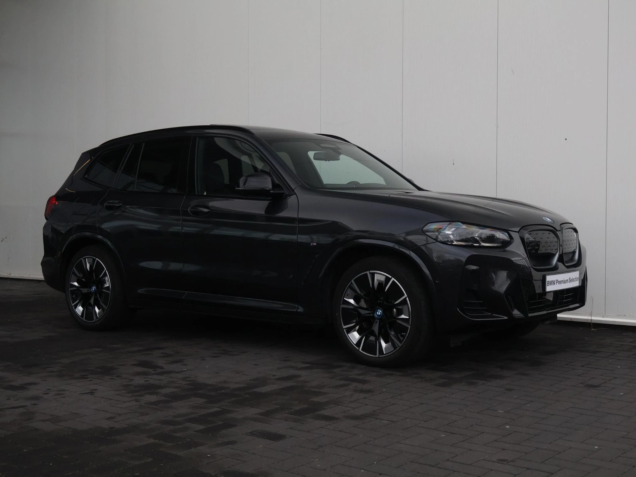 Hoofdafbeelding BMW iX3