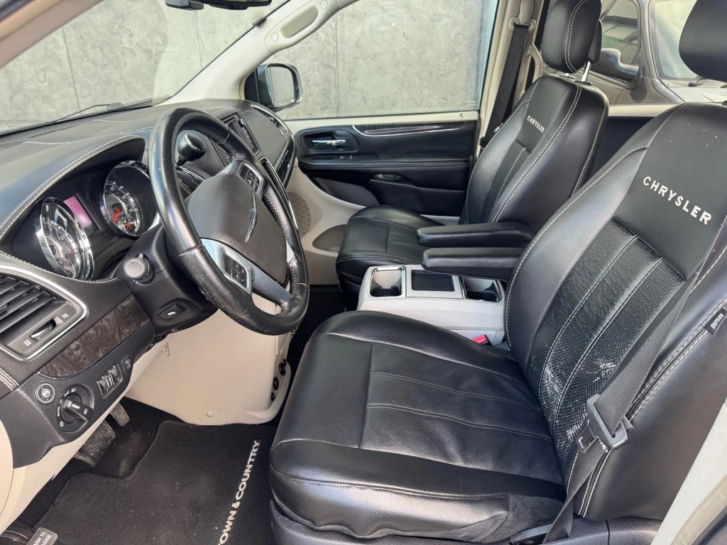 Hoofdafbeelding Chrysler Town Country