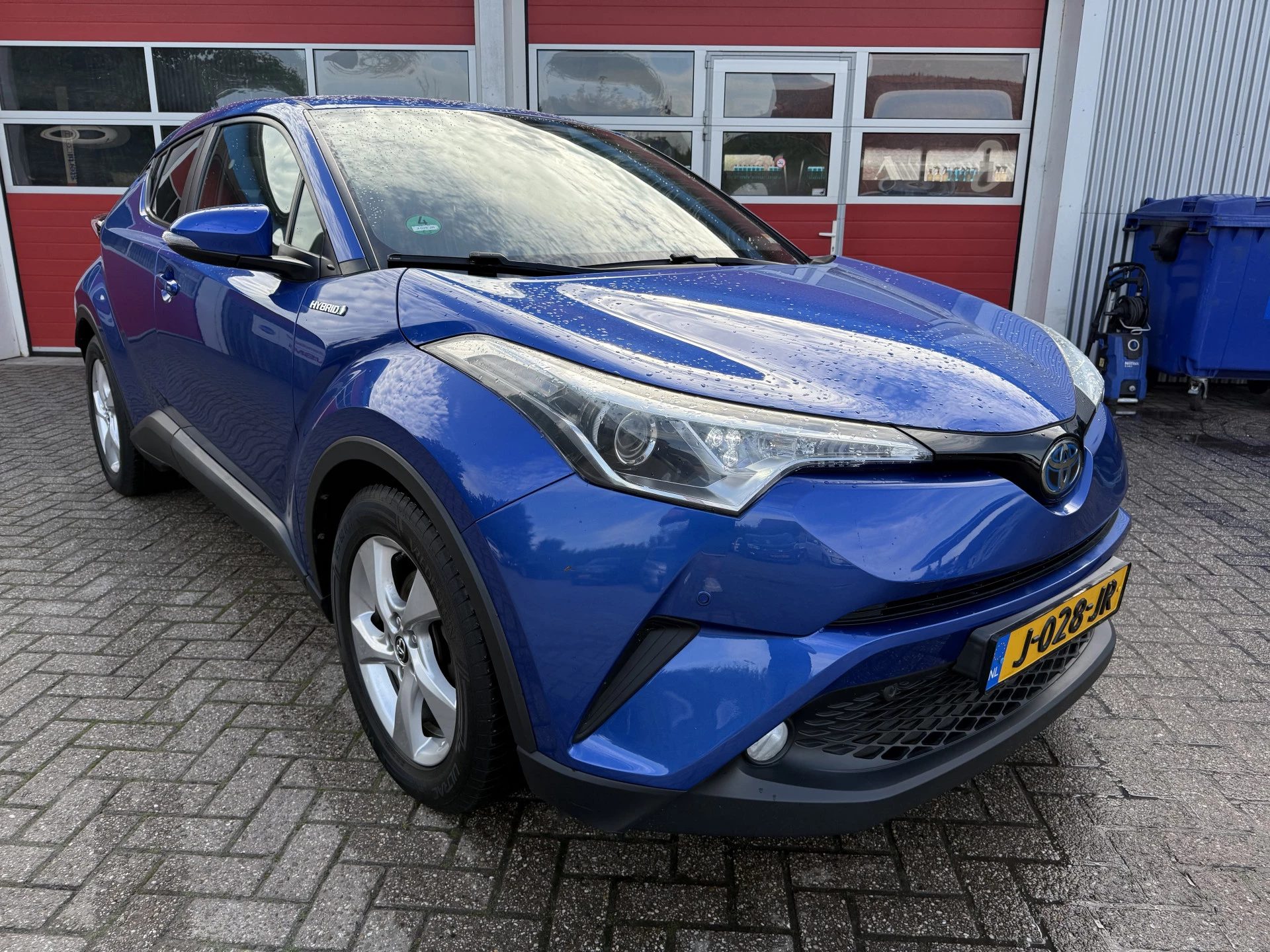 Hoofdafbeelding Toyota C-HR