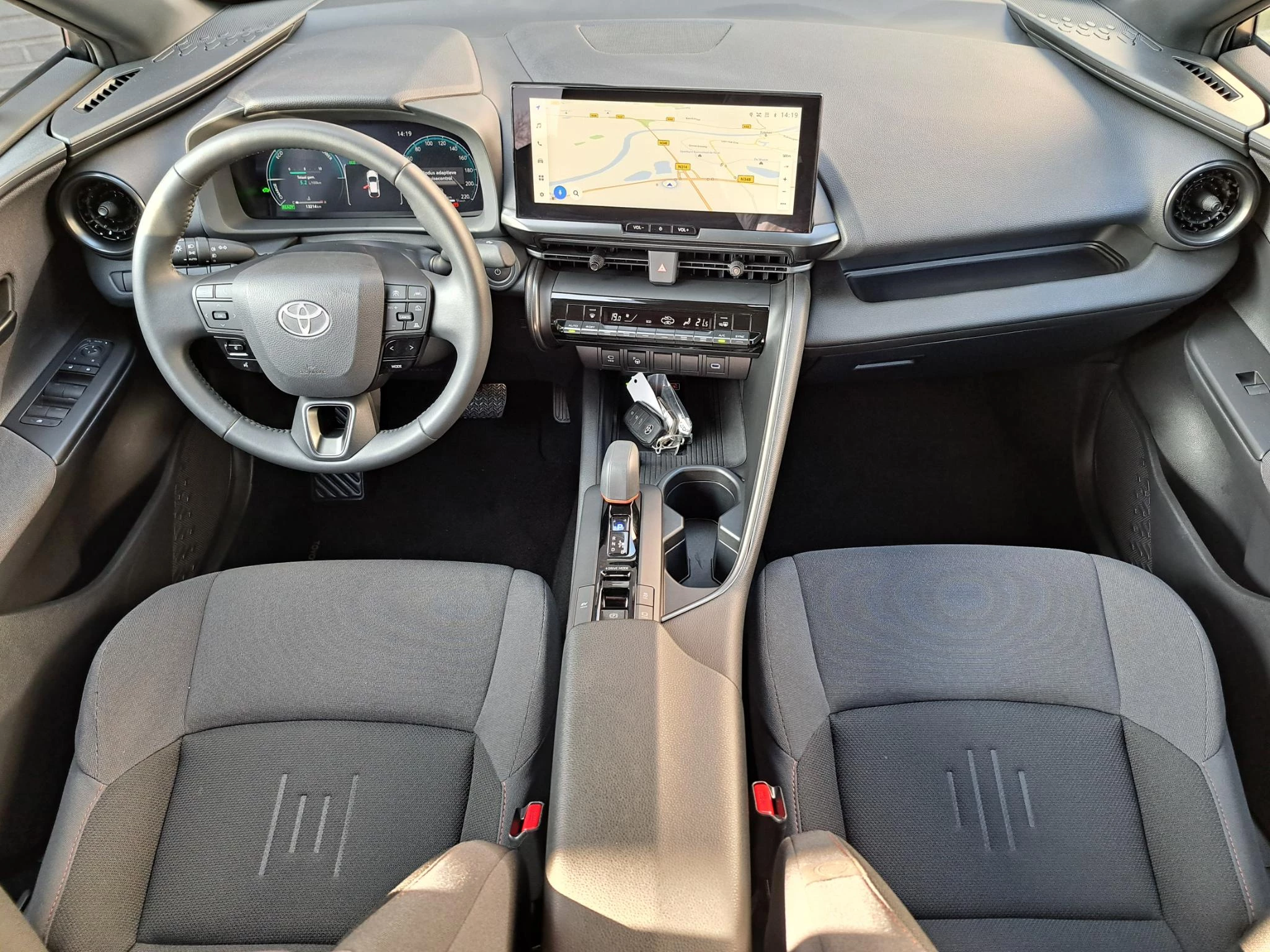 Hoofdafbeelding Toyota C-HR