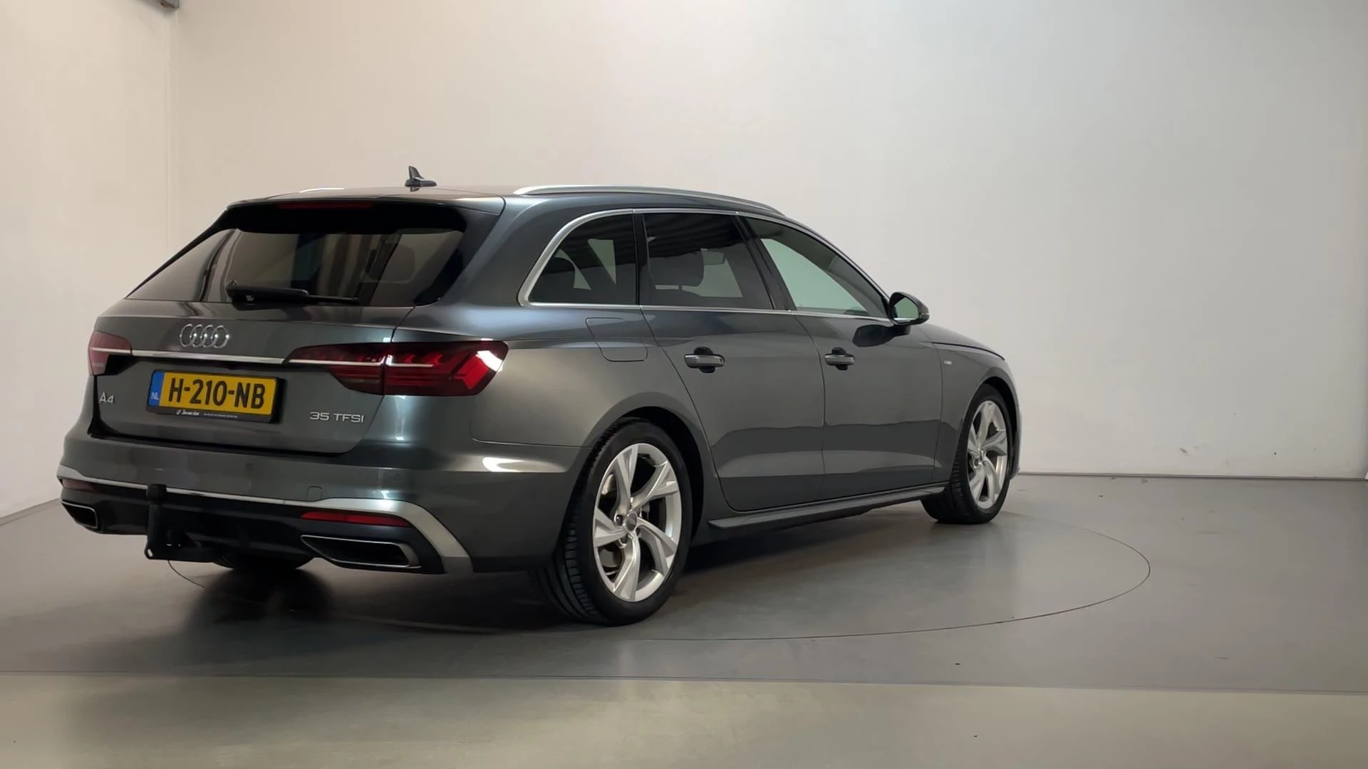 Hoofdafbeelding Audi A4