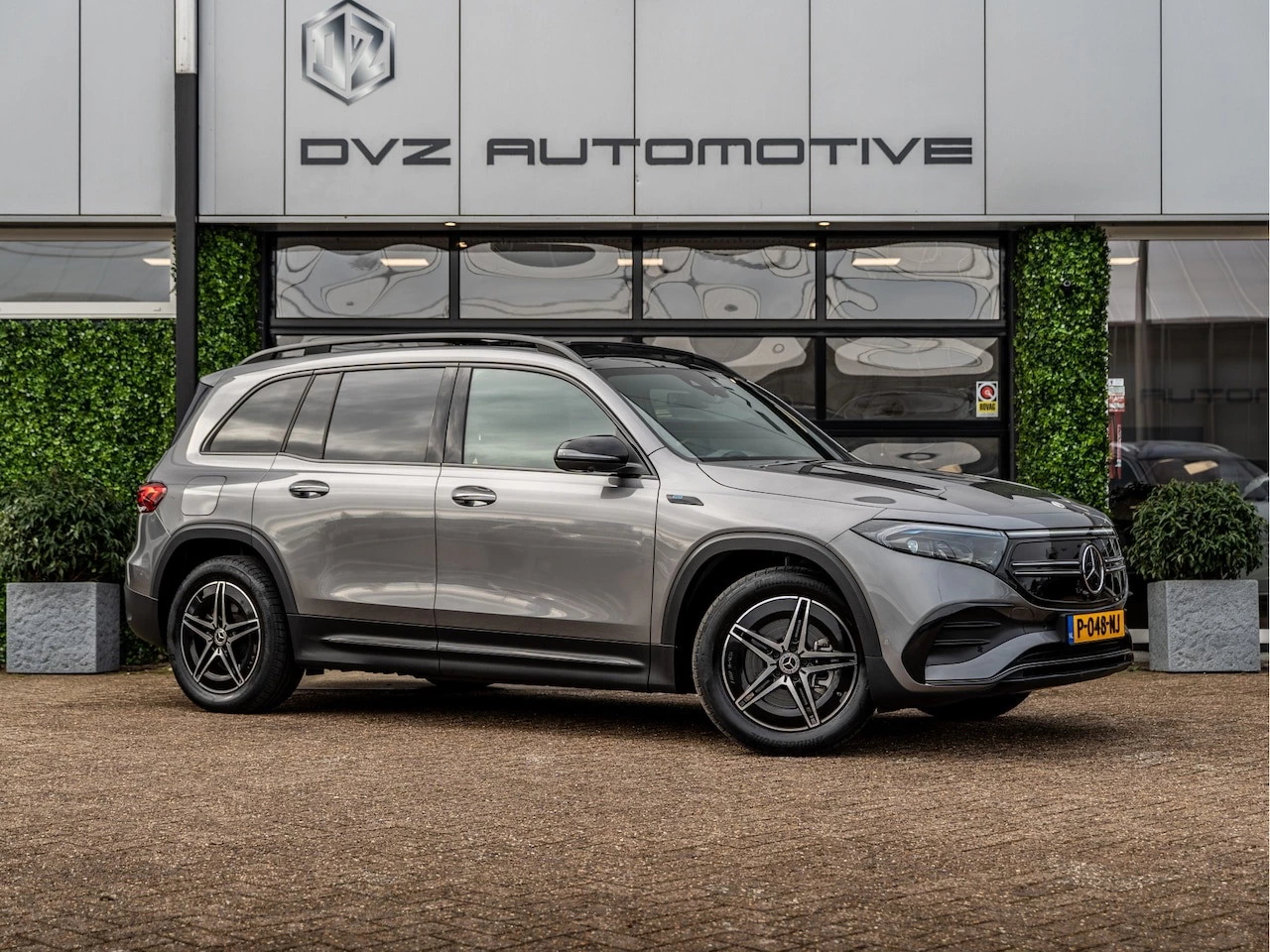 Hoofdafbeelding Mercedes-Benz EQB