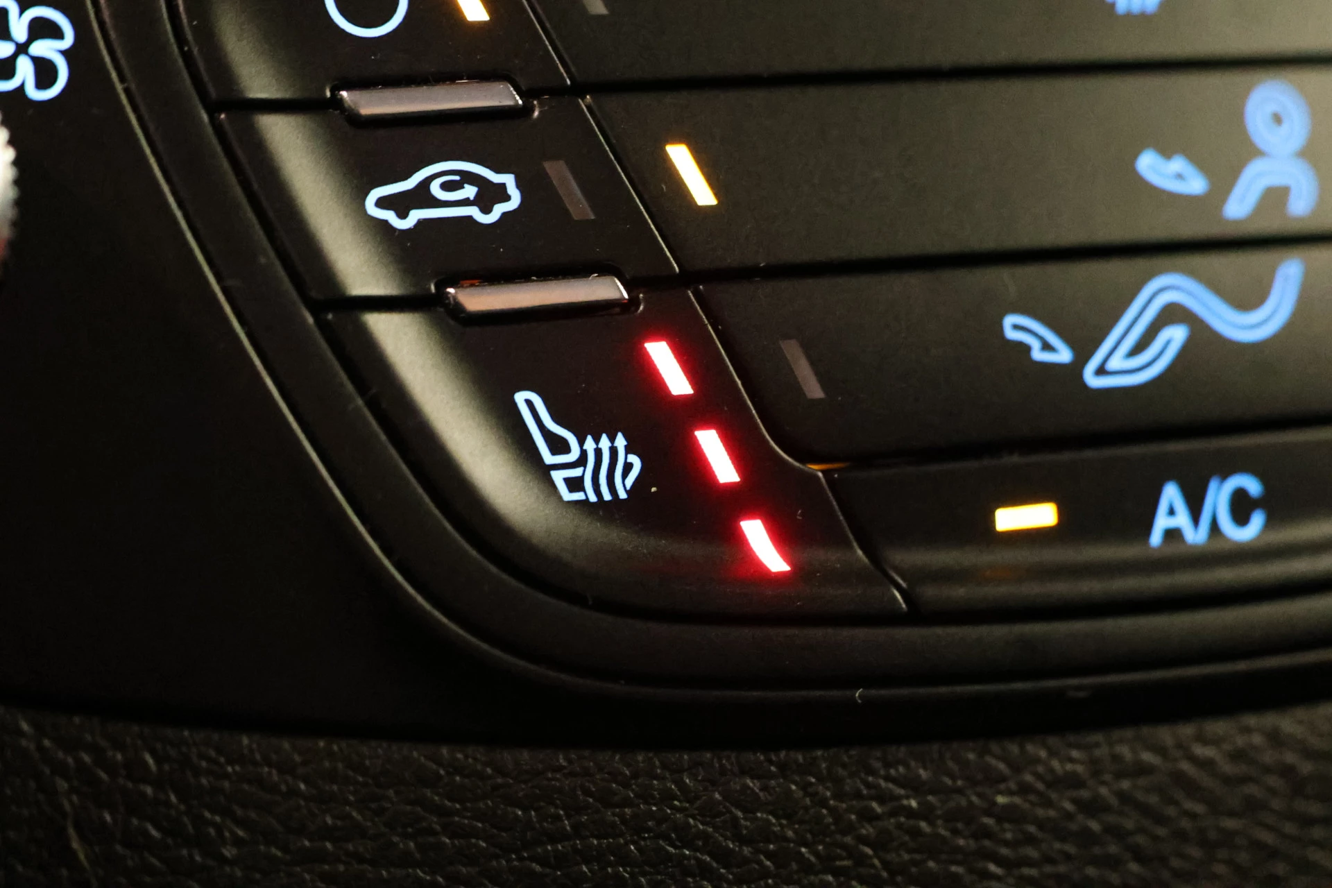 Hoofdafbeelding Ford Transit Courier