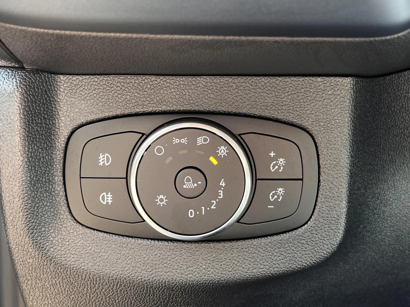 Hoofdafbeelding Ford Transit Courier
