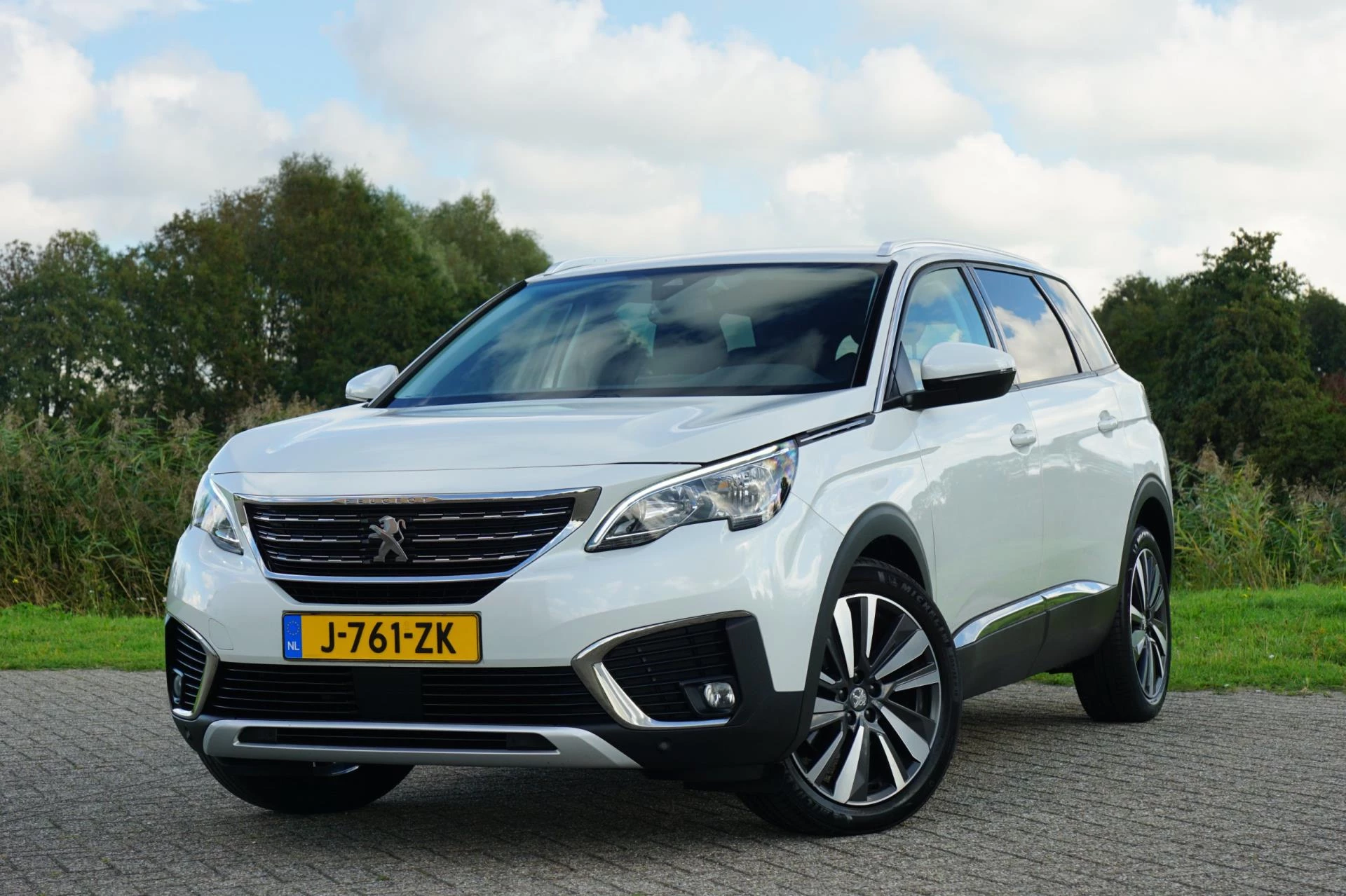 Hoofdafbeelding Peugeot 5008