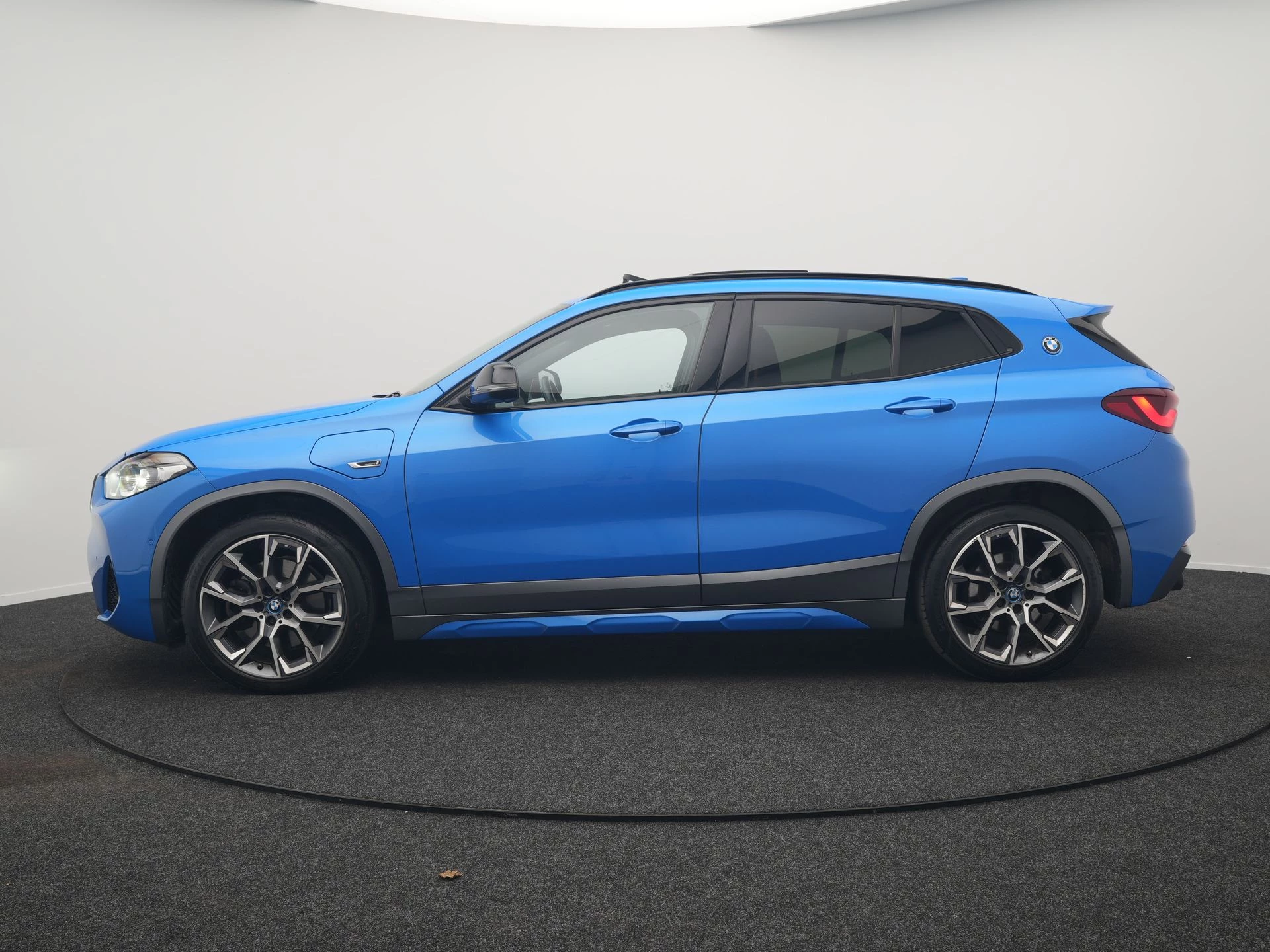Hoofdafbeelding BMW X2
