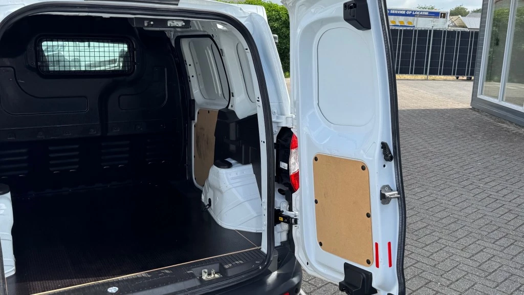 Hoofdafbeelding Ford Transit Courier