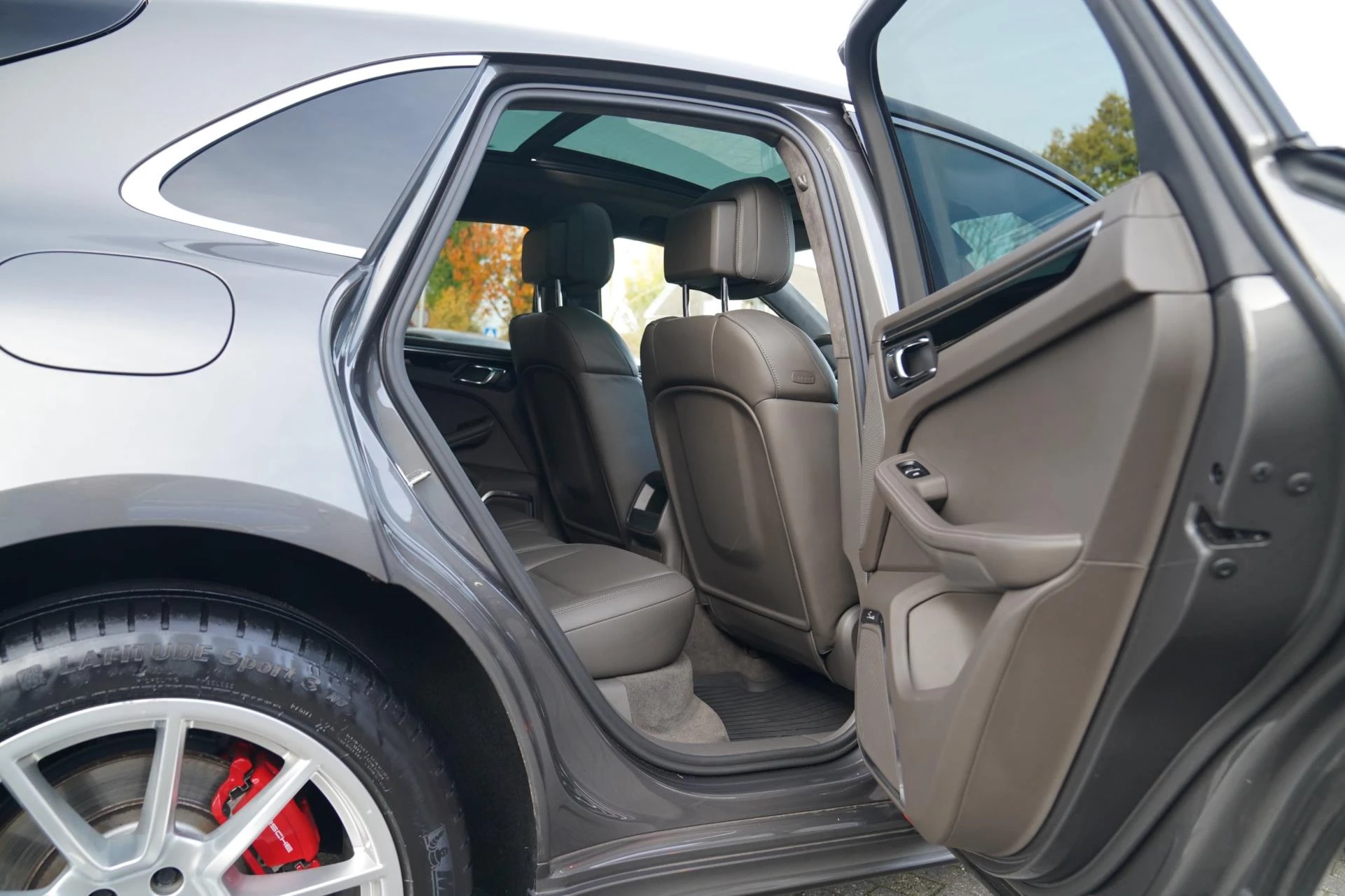 Hoofdafbeelding Porsche Macan