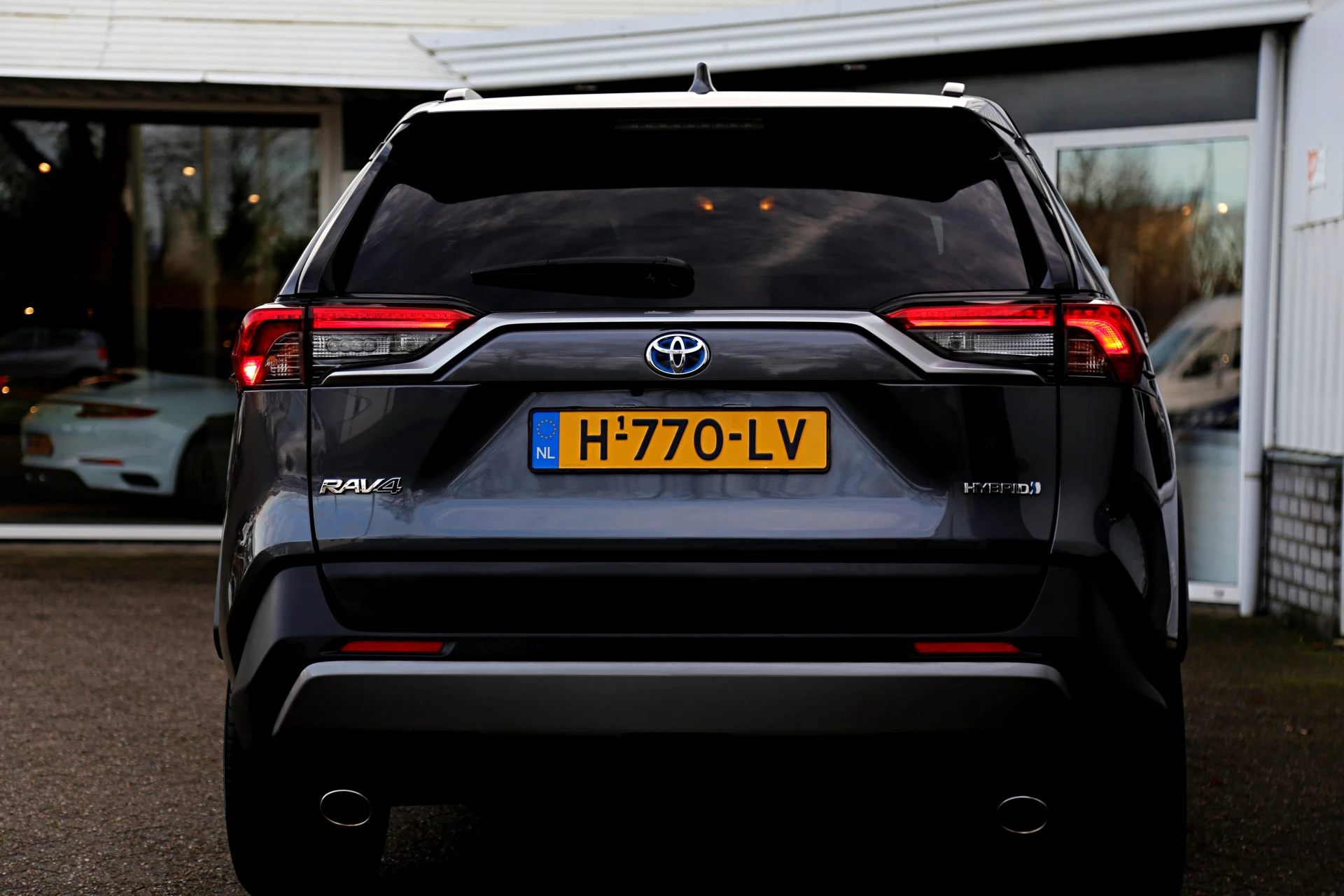 Hoofdafbeelding Toyota RAV4