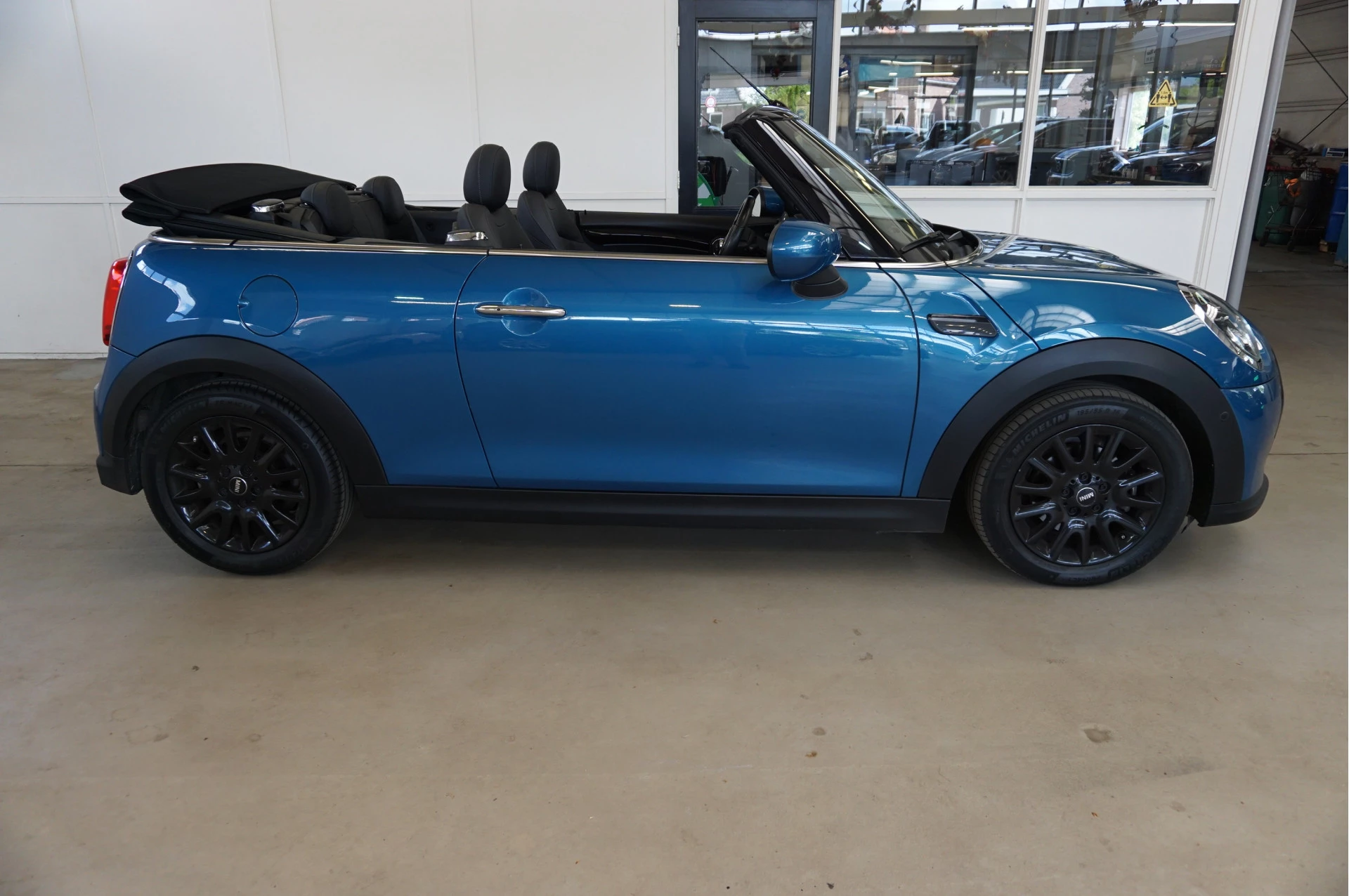 Hoofdafbeelding MINI Cooper Cabrio
