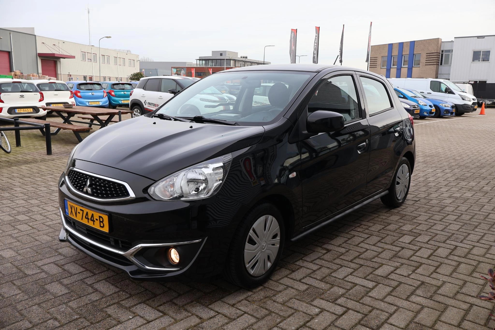 Hoofdafbeelding Mitsubishi Space Star