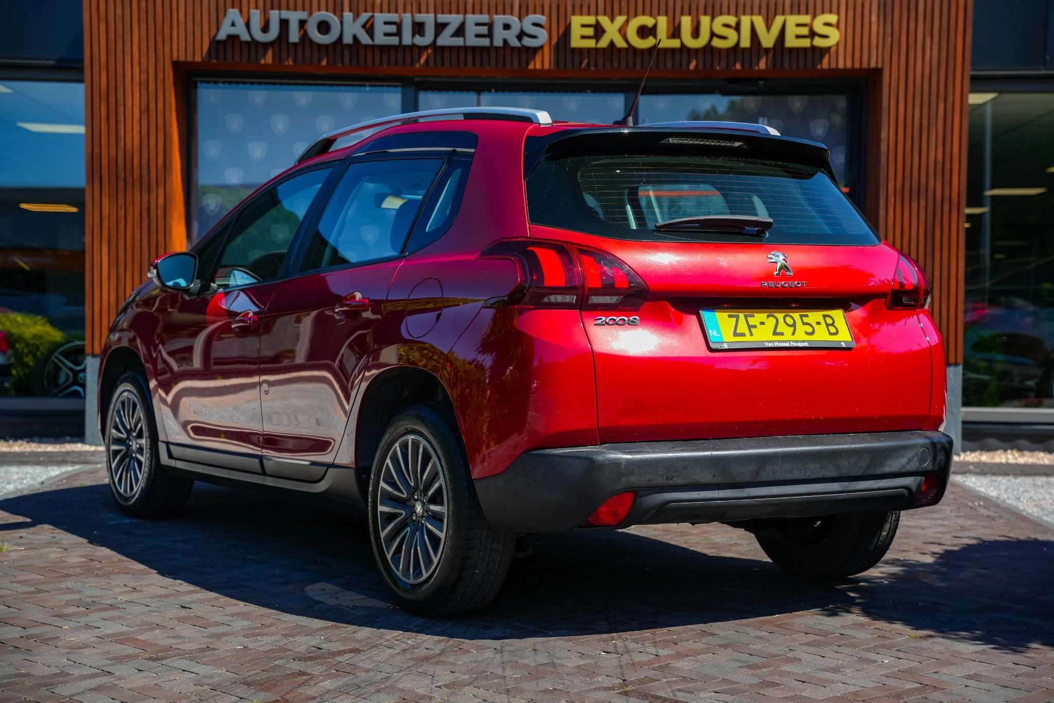 Hoofdafbeelding Peugeot 2008