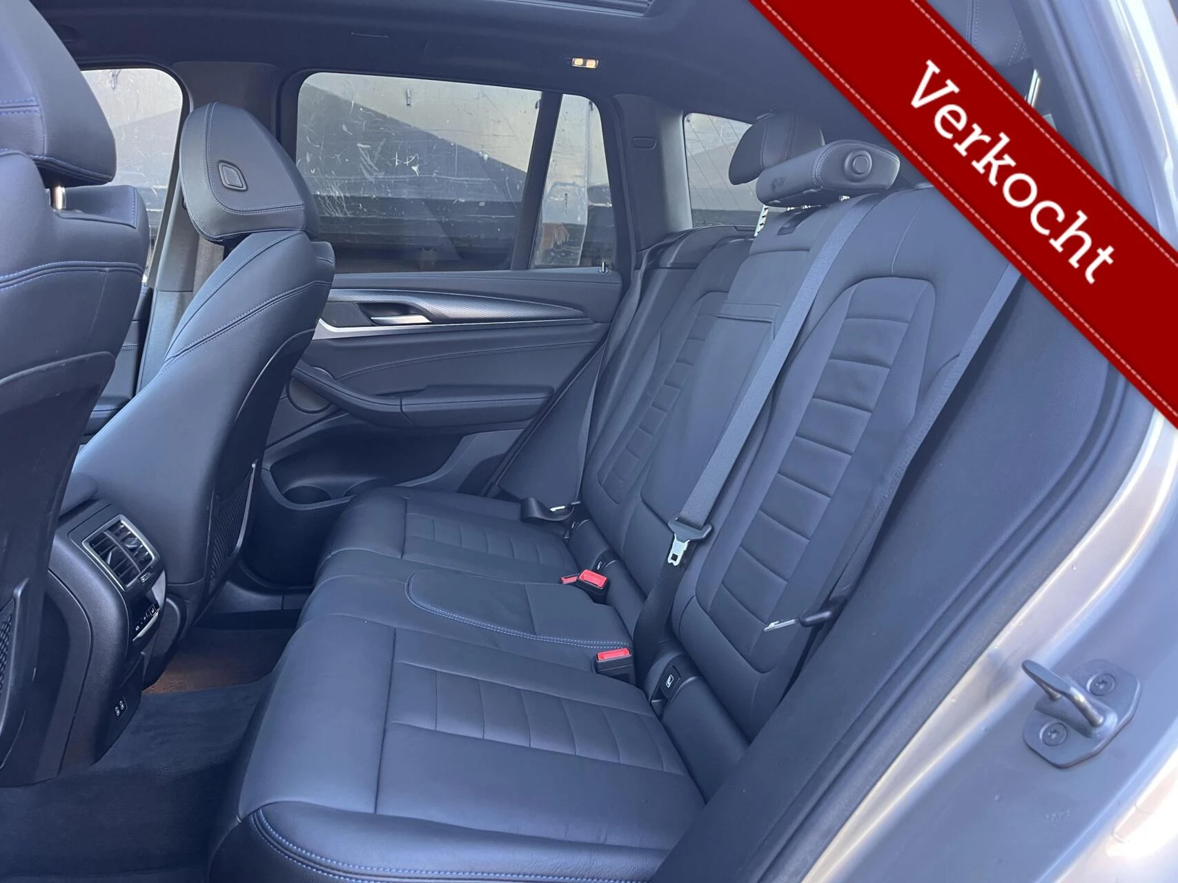 Hoofdafbeelding BMW iX3