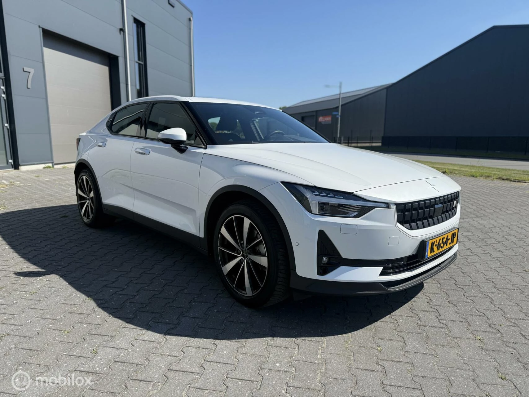 Hoofdafbeelding Polestar 2