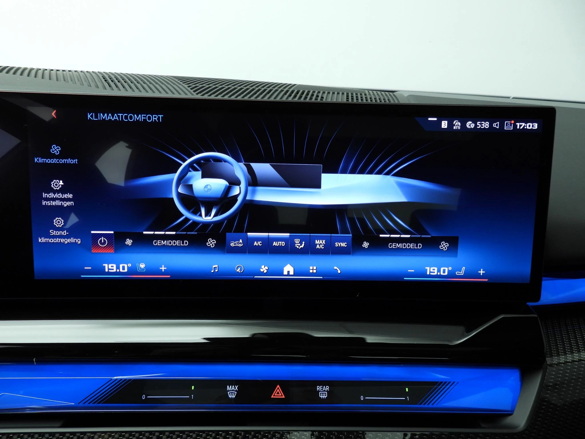 Hoofdafbeelding BMW i5