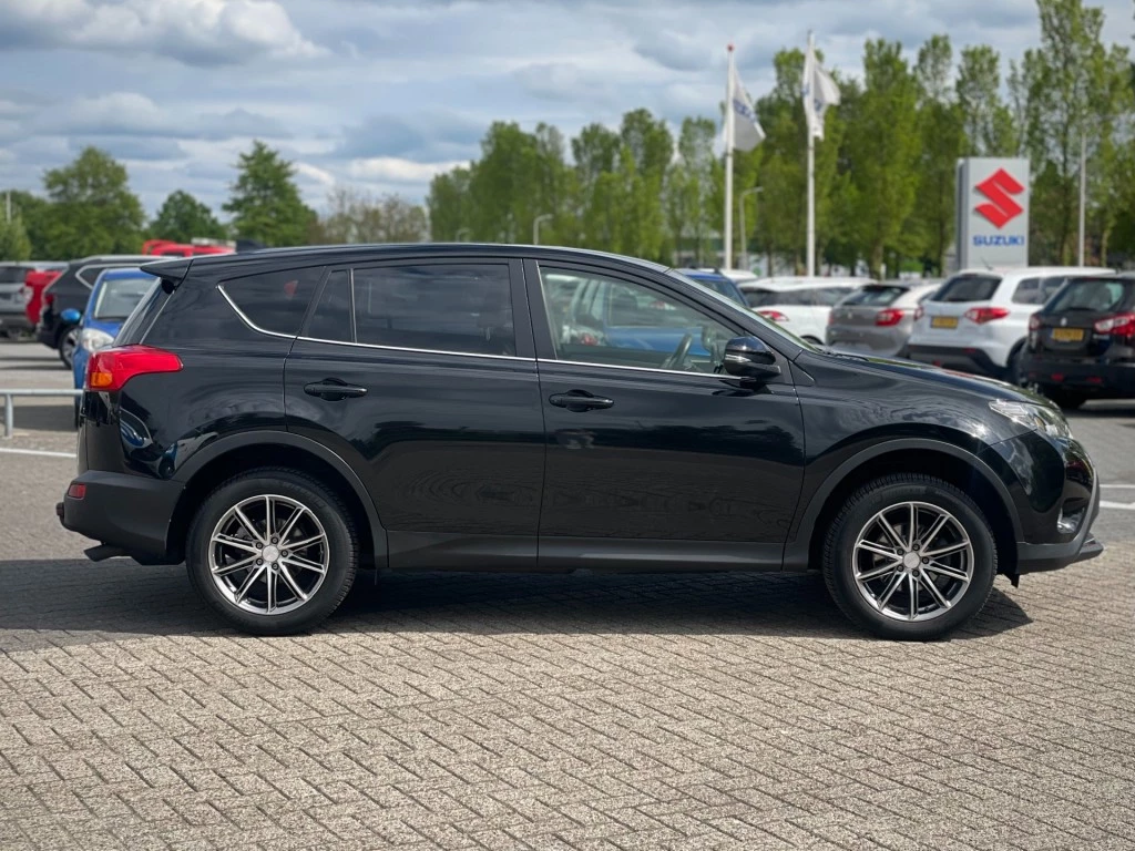 Hoofdafbeelding Toyota RAV4