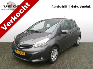 Hoofdafbeelding Toyota Yaris Toyota Yaris 1.3 VVT-i Aspiration Trekhaak Navi