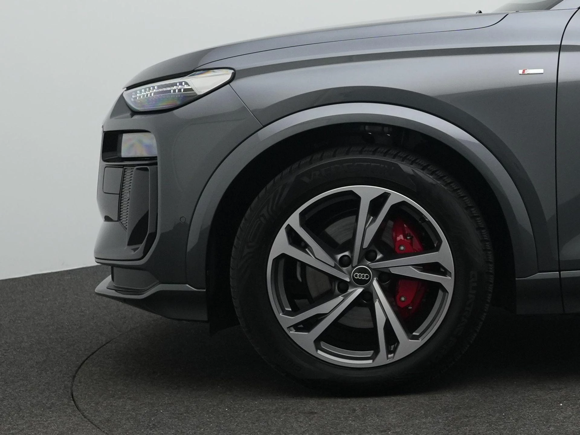 Hoofdafbeelding Audi Q6 e-tron