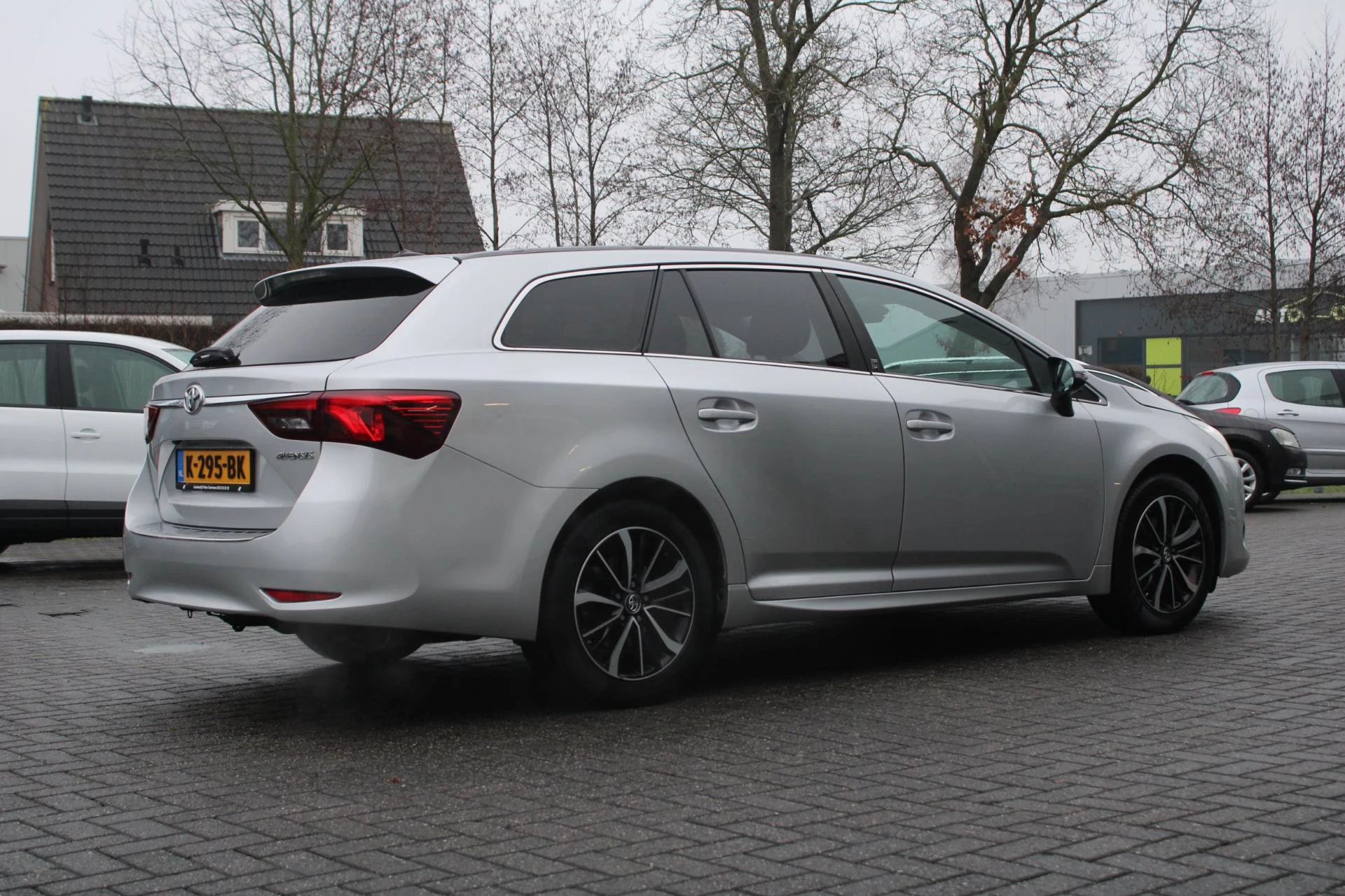 Hoofdafbeelding Toyota Avensis