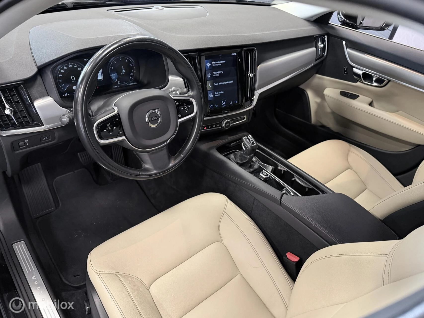 Hoofdafbeelding Volvo V90