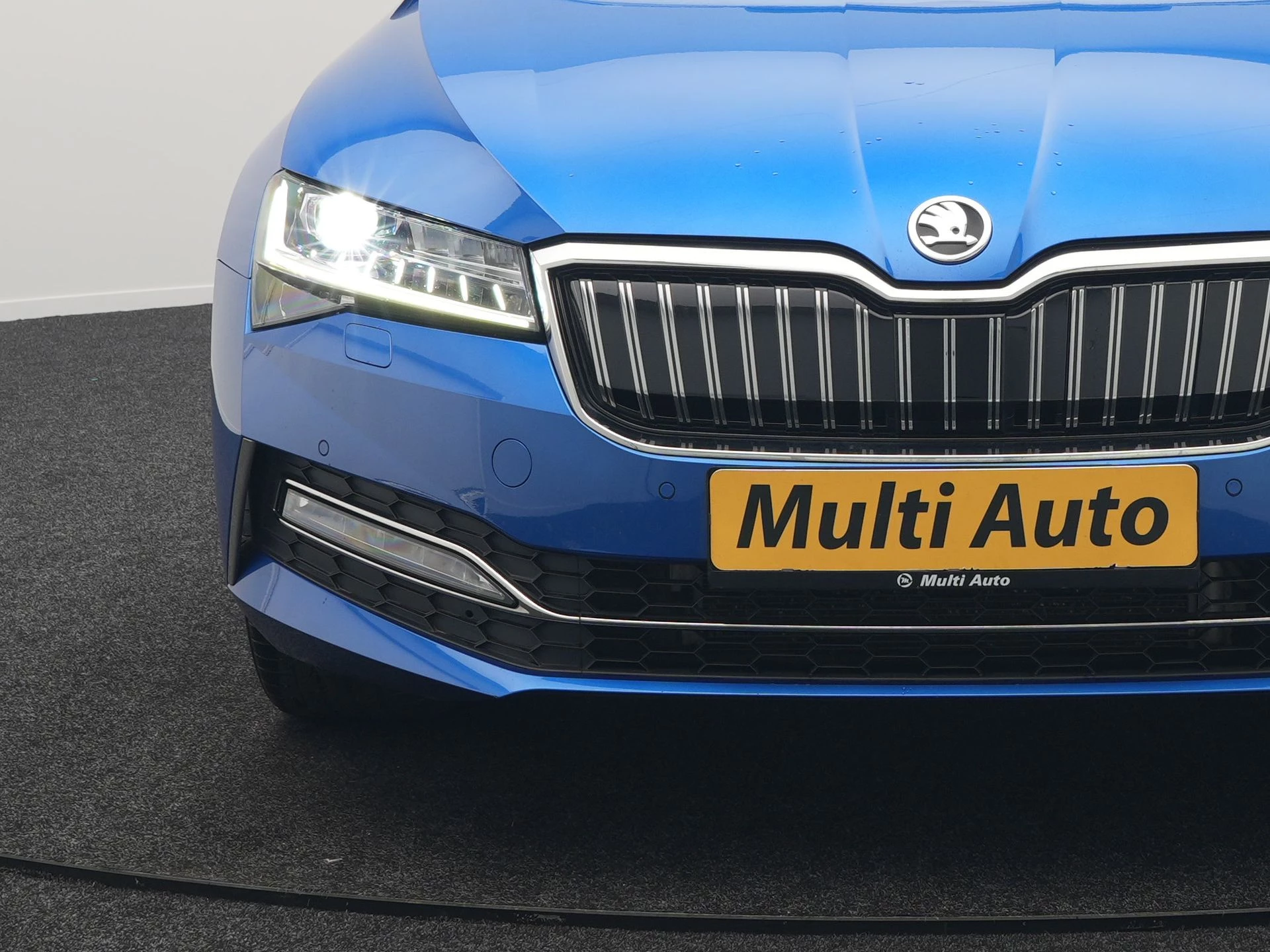 Hoofdafbeelding Škoda Superb