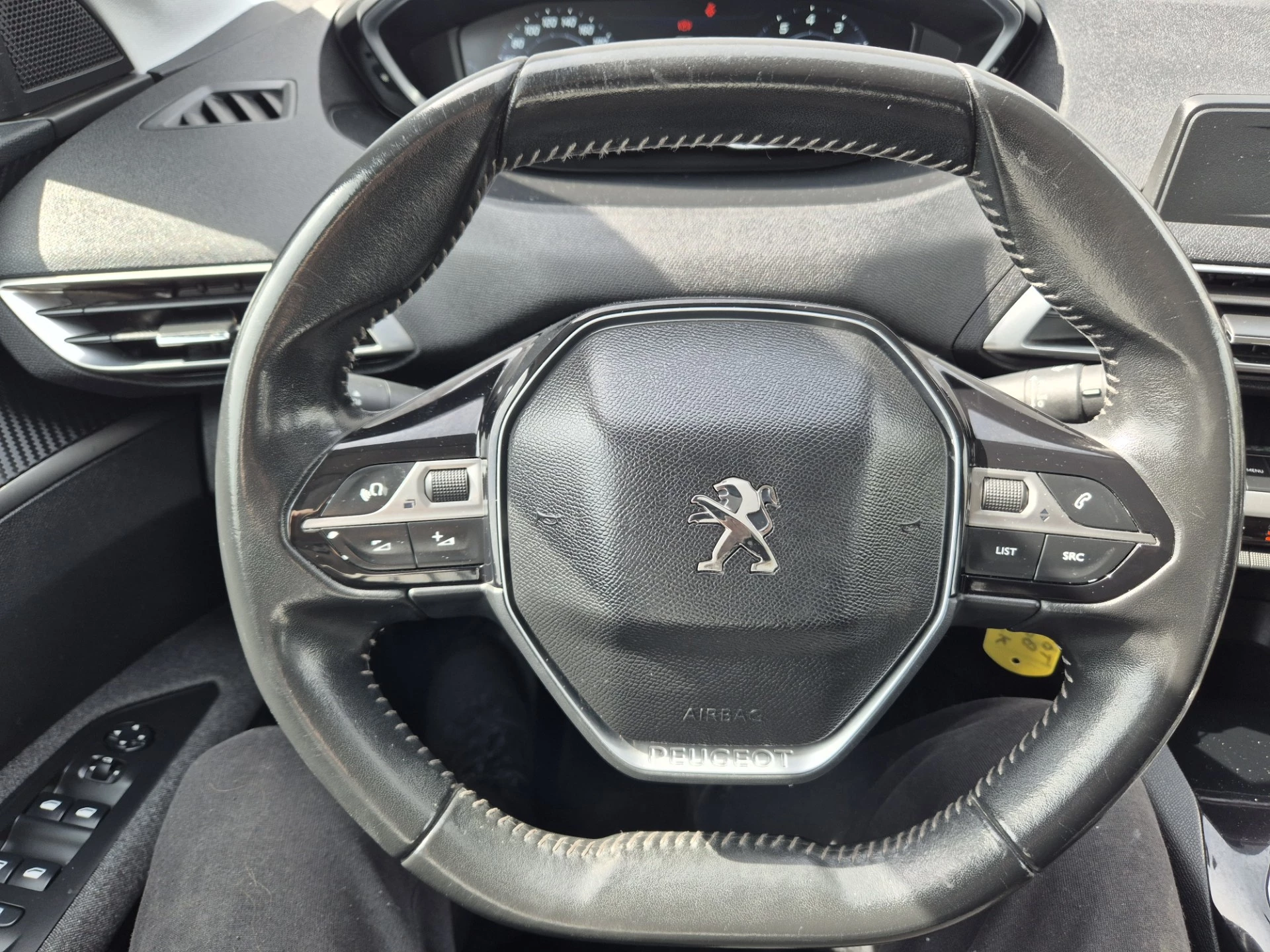 Hoofdafbeelding Peugeot 5008