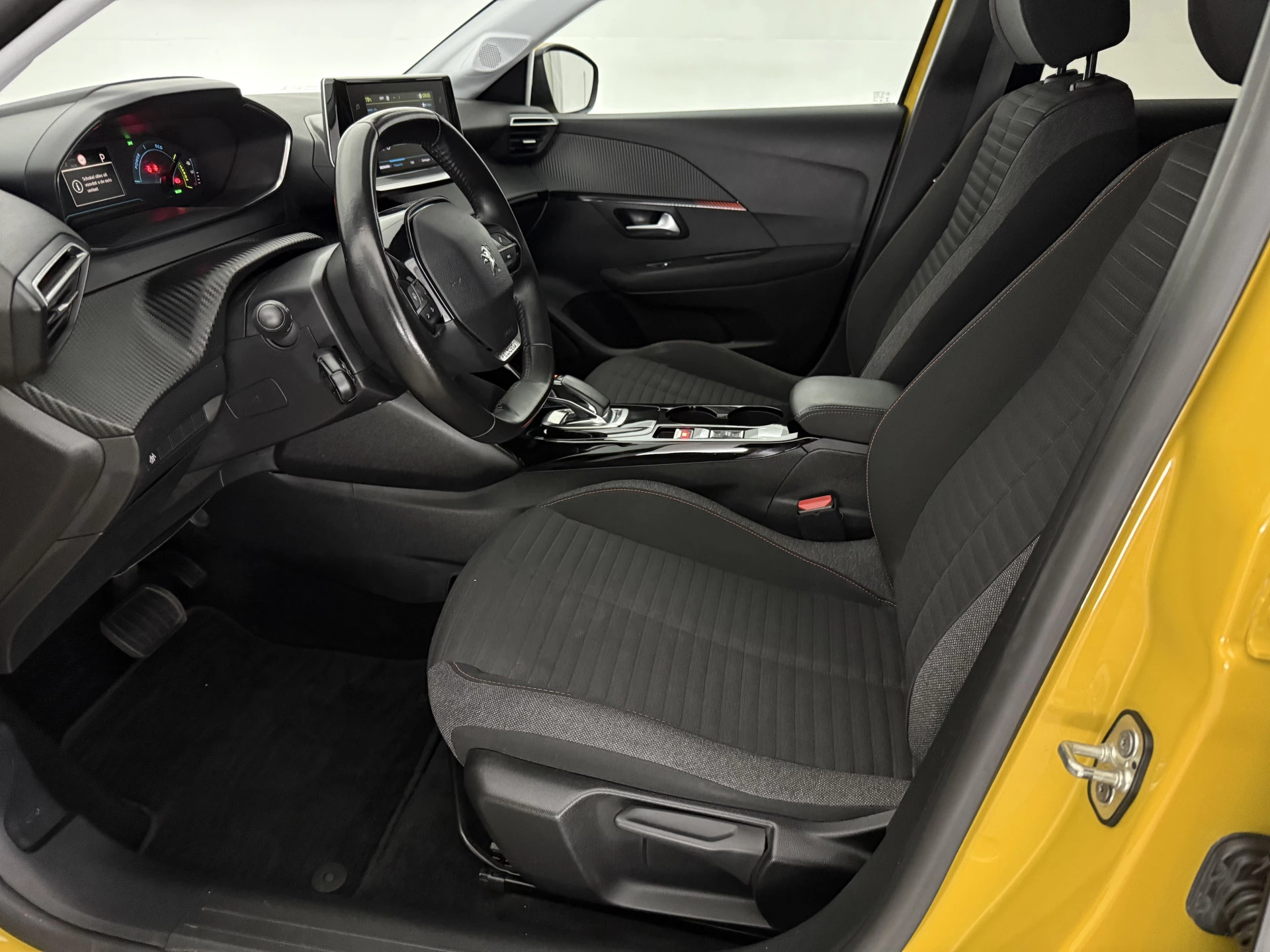 Hoofdafbeelding Peugeot e-208