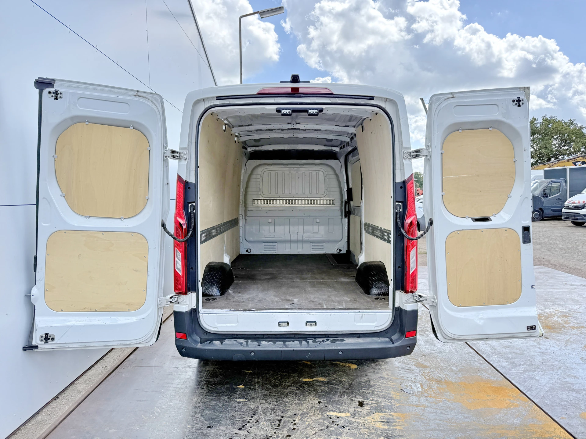 Hoofdafbeelding Maxus Deliver9