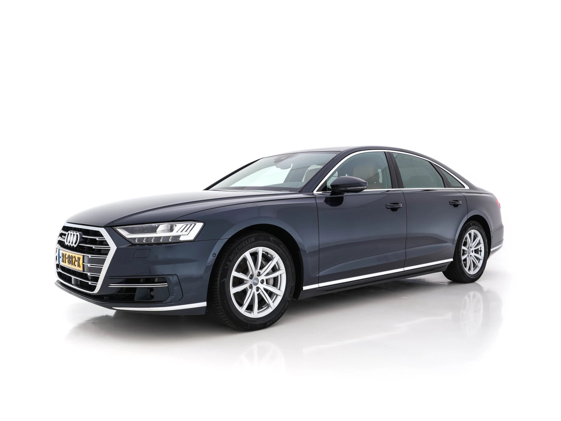 Hoofdafbeelding Audi A8