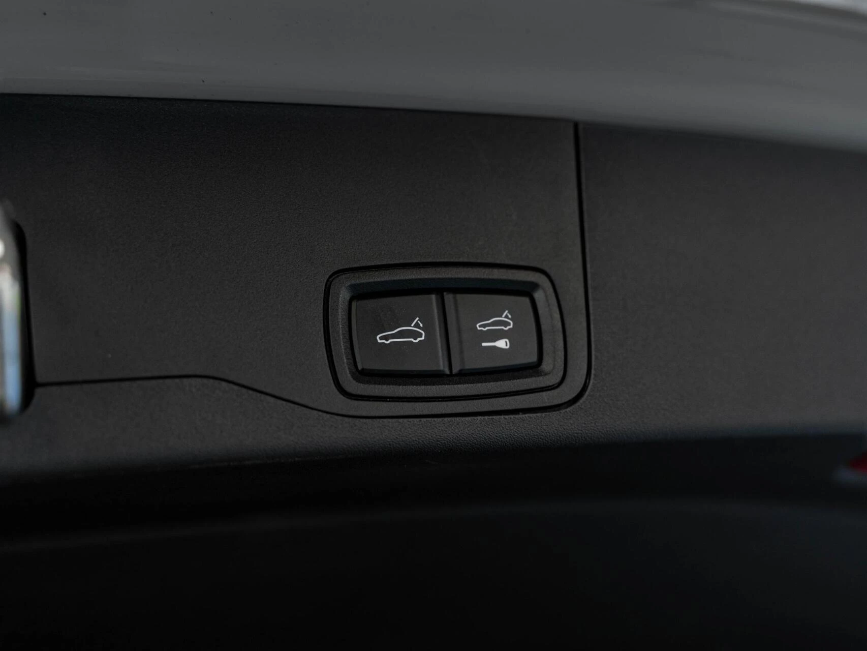 Hoofdafbeelding Porsche Taycan