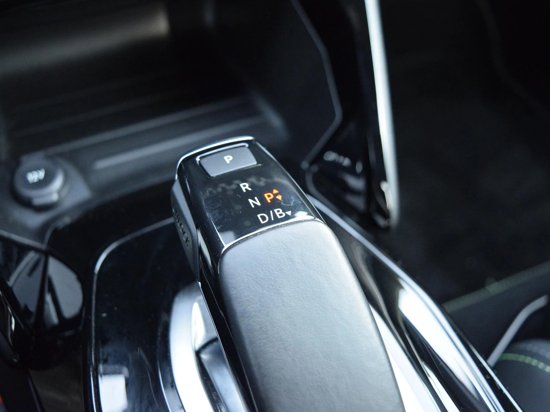 Hoofdafbeelding Peugeot e-208