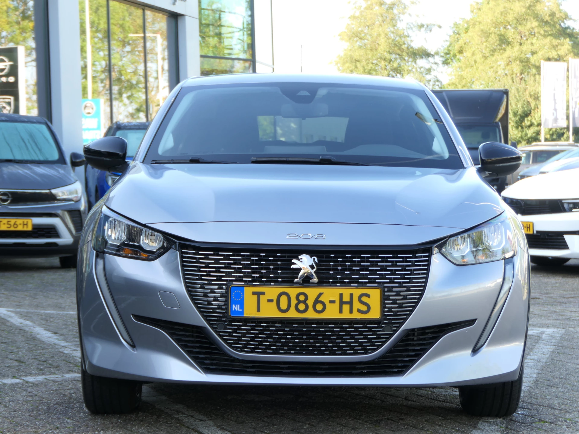 Hoofdafbeelding Peugeot e-208
