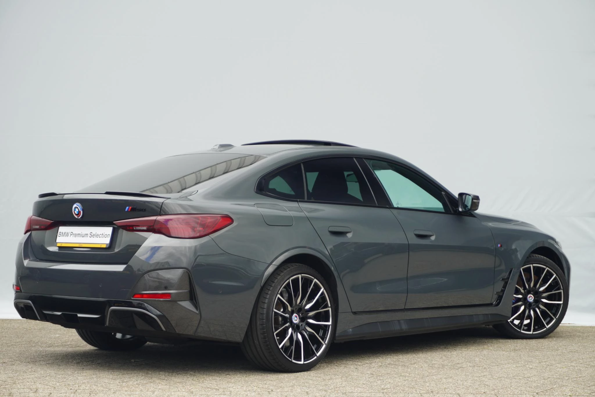Hoofdafbeelding BMW i4