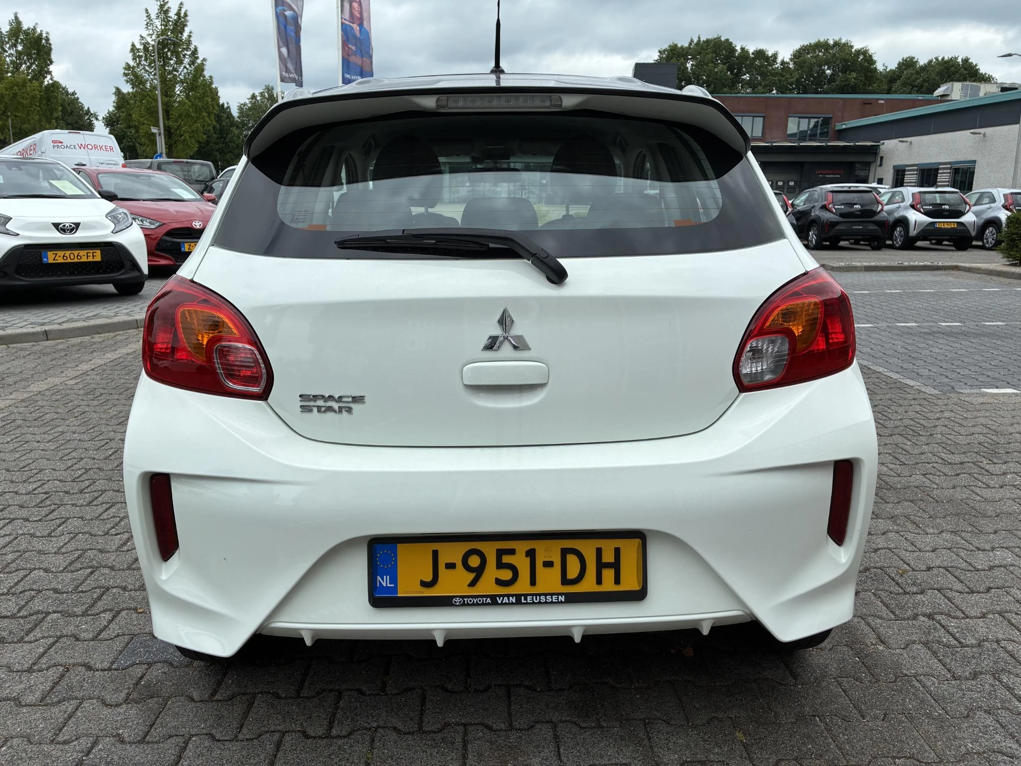 Hoofdafbeelding Mitsubishi Space Star