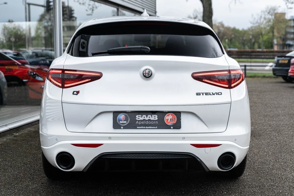 Hoofdafbeelding Alfa Romeo Stelvio