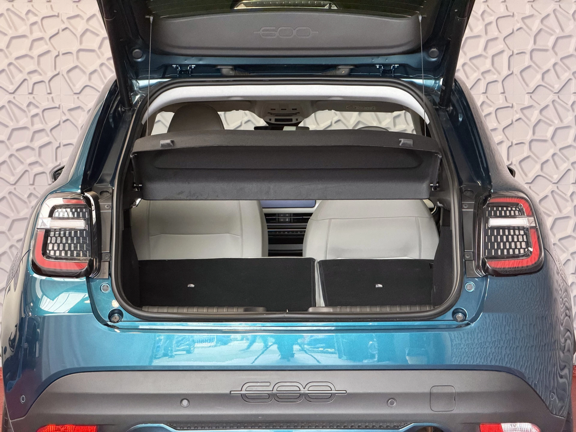 Hoofdafbeelding Fiat 600