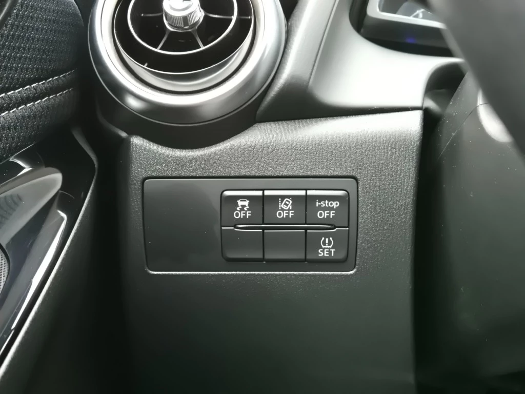 Hoofdafbeelding Mazda 2