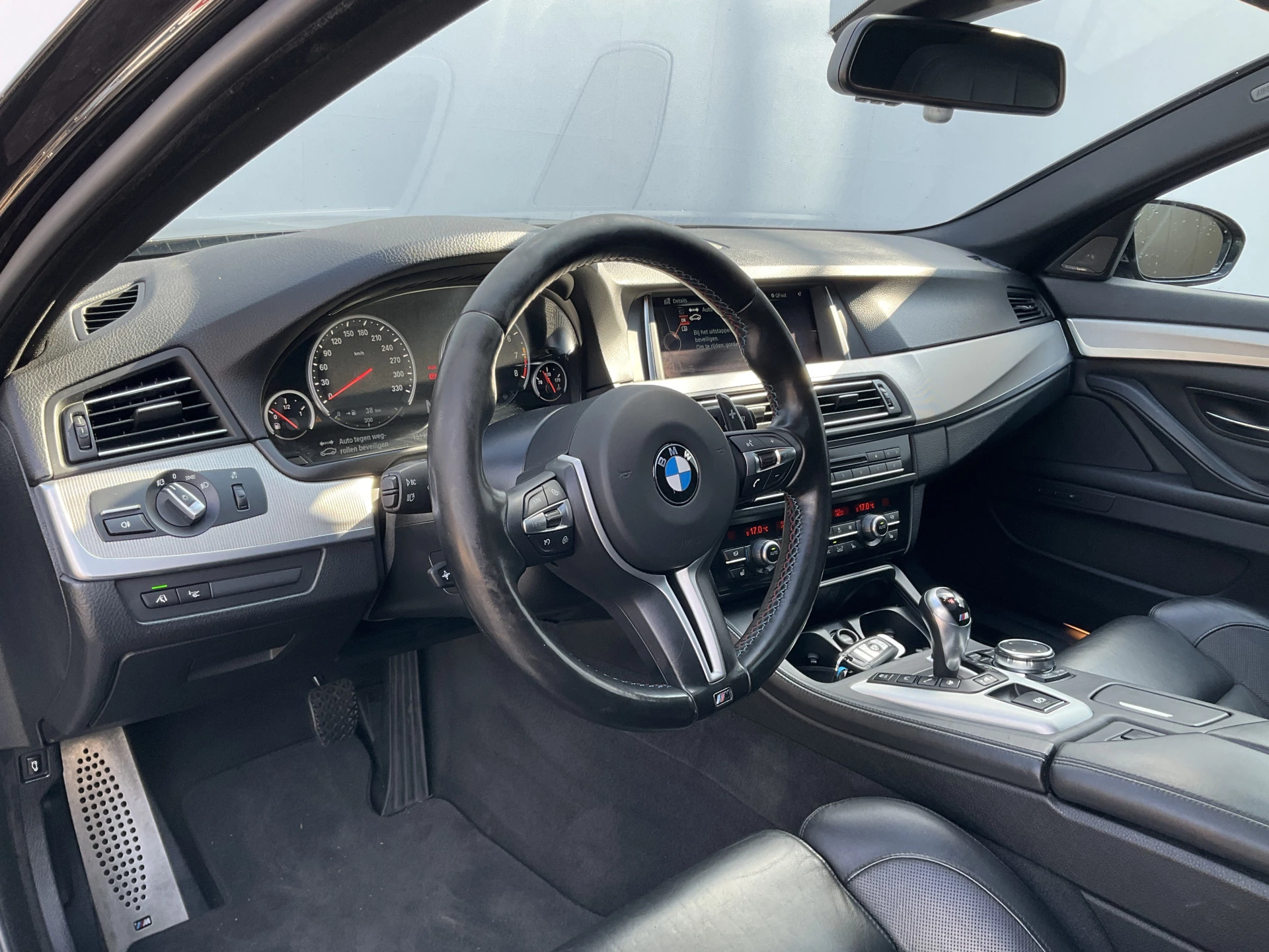Hoofdafbeelding BMW M5