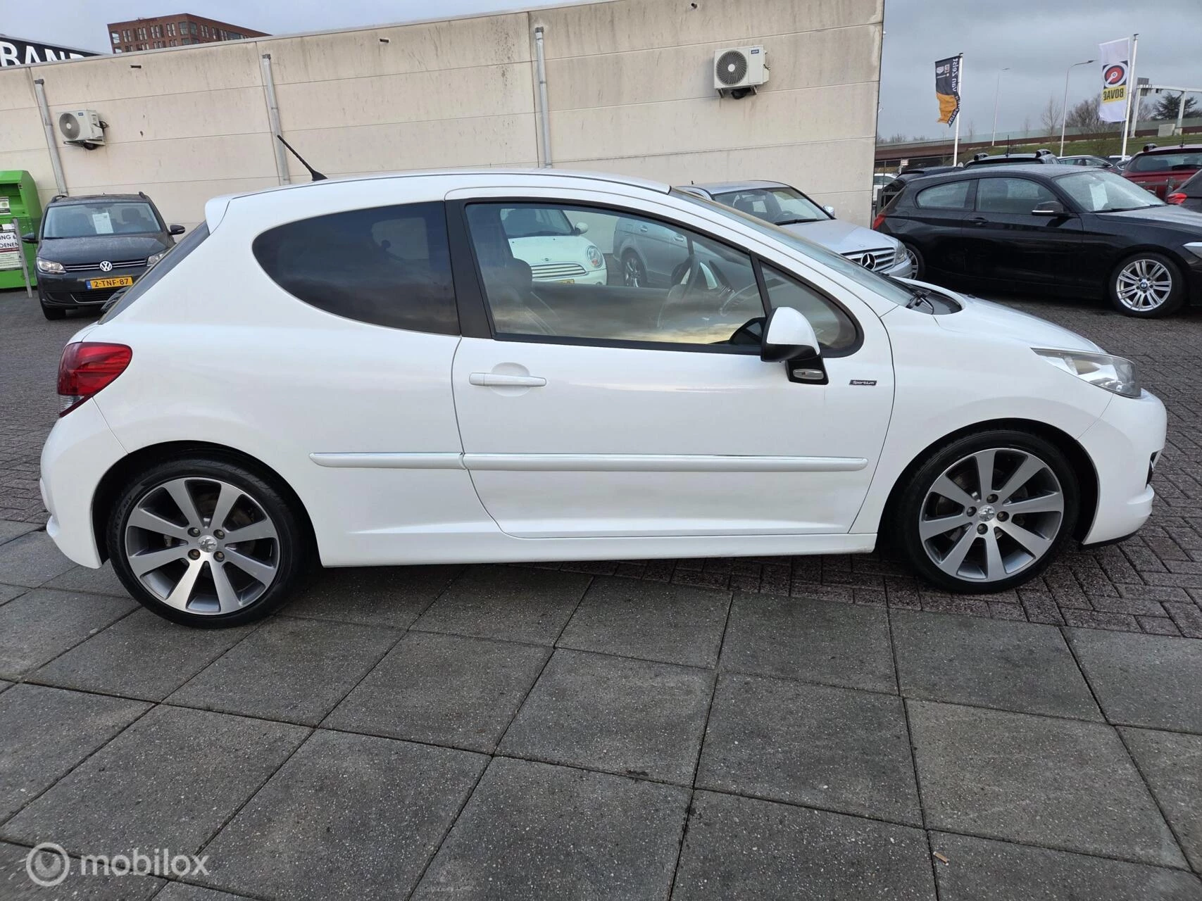 Hoofdafbeelding Peugeot 207