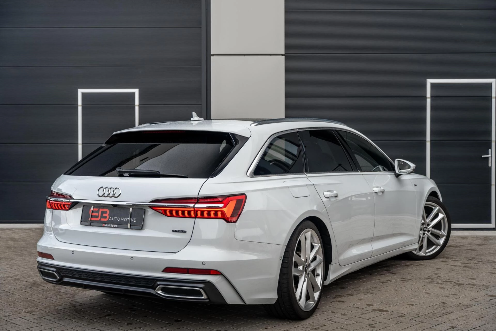 Hoofdafbeelding Audi A6