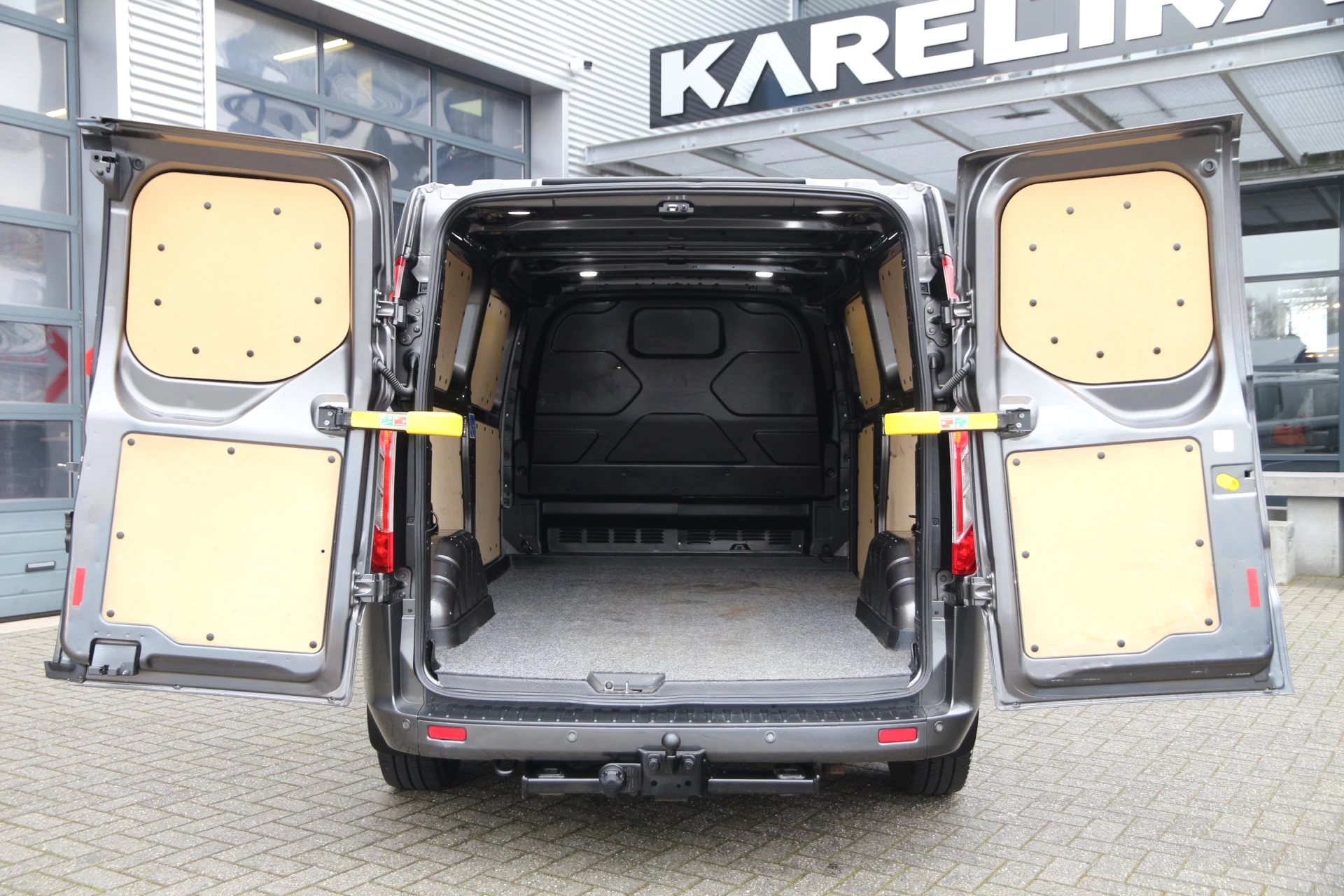 Hoofdafbeelding Ford Transit Custom