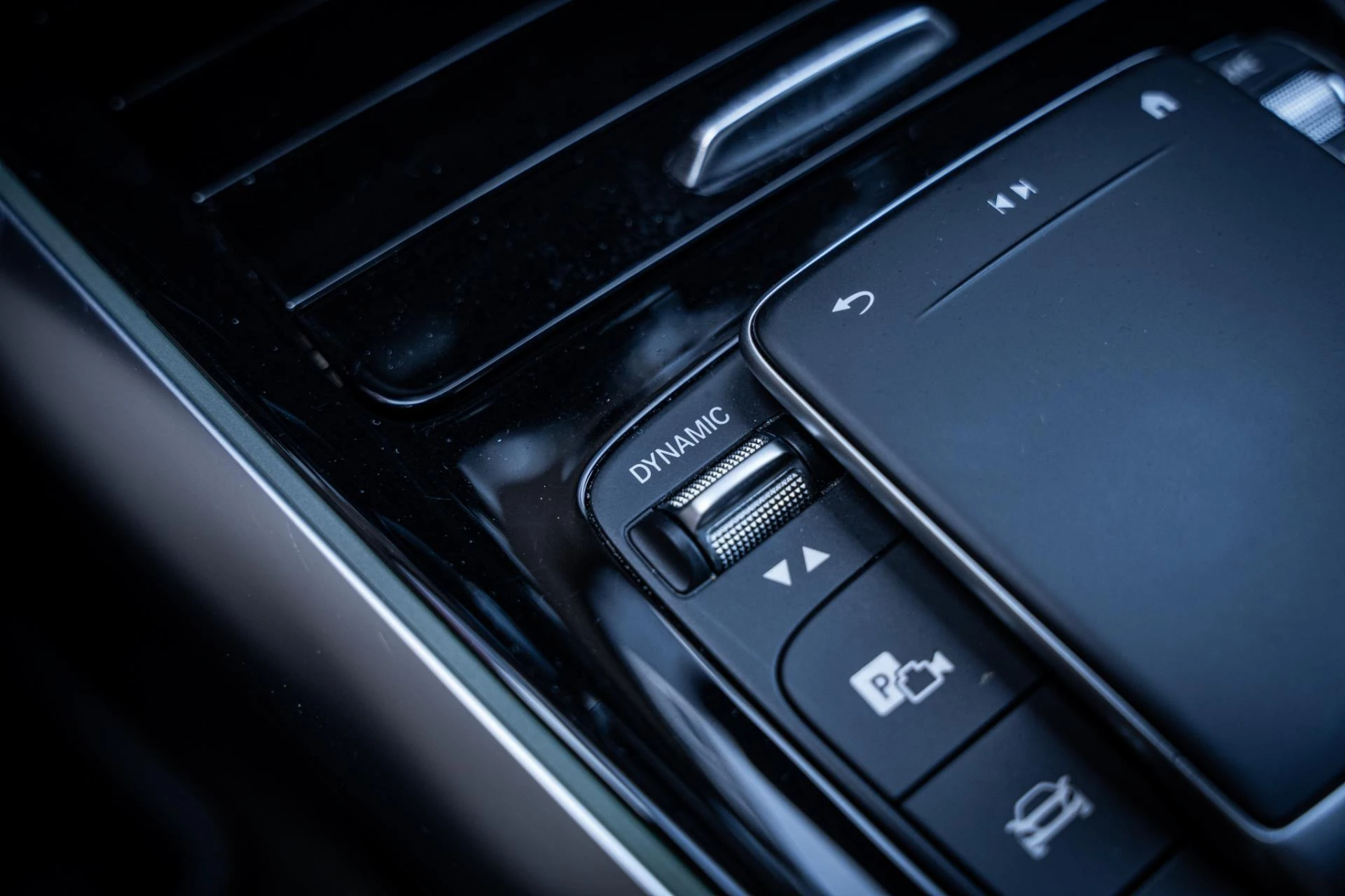 Hoofdafbeelding Mercedes-Benz EQA