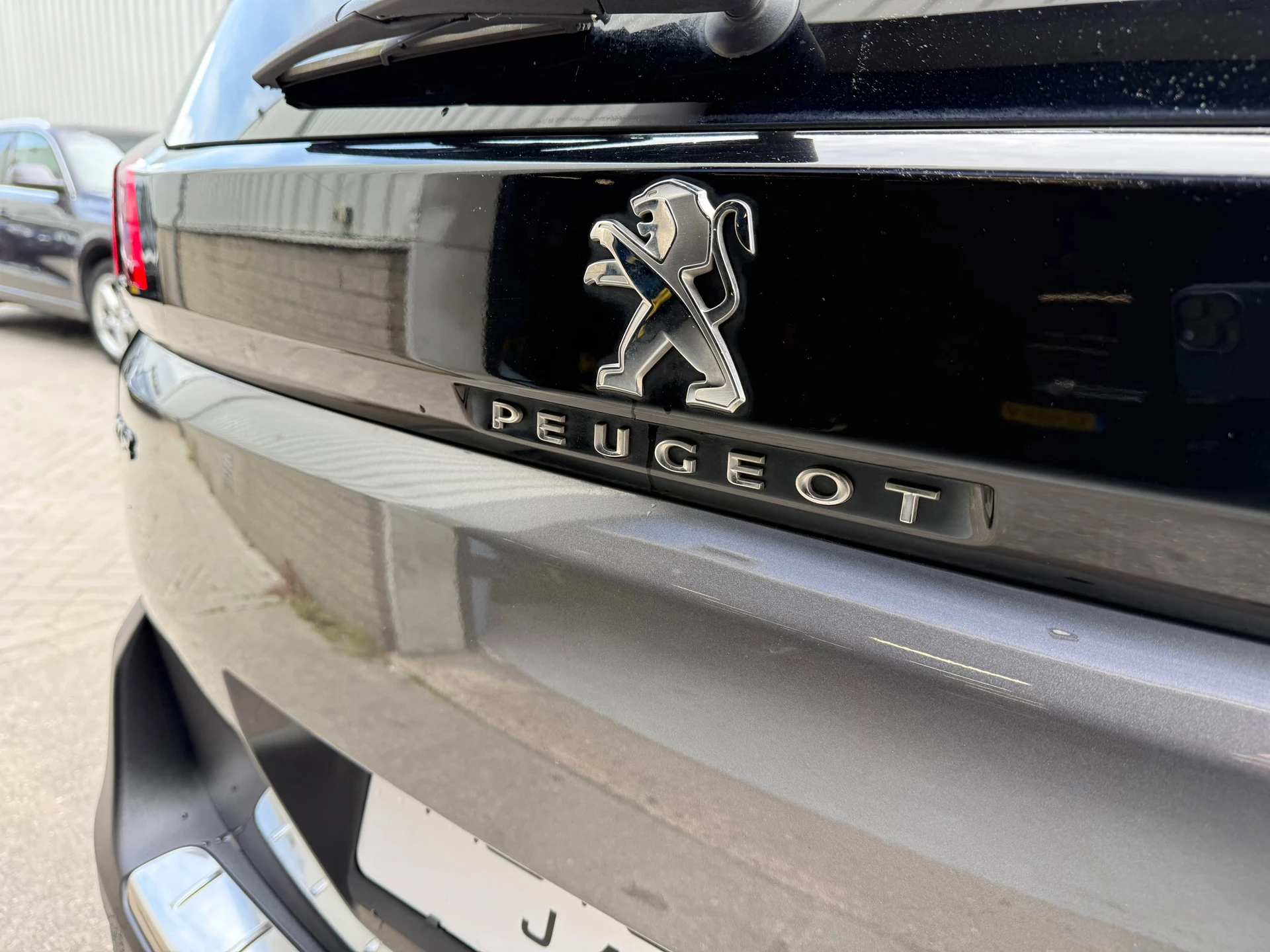 Hoofdafbeelding Peugeot 5008