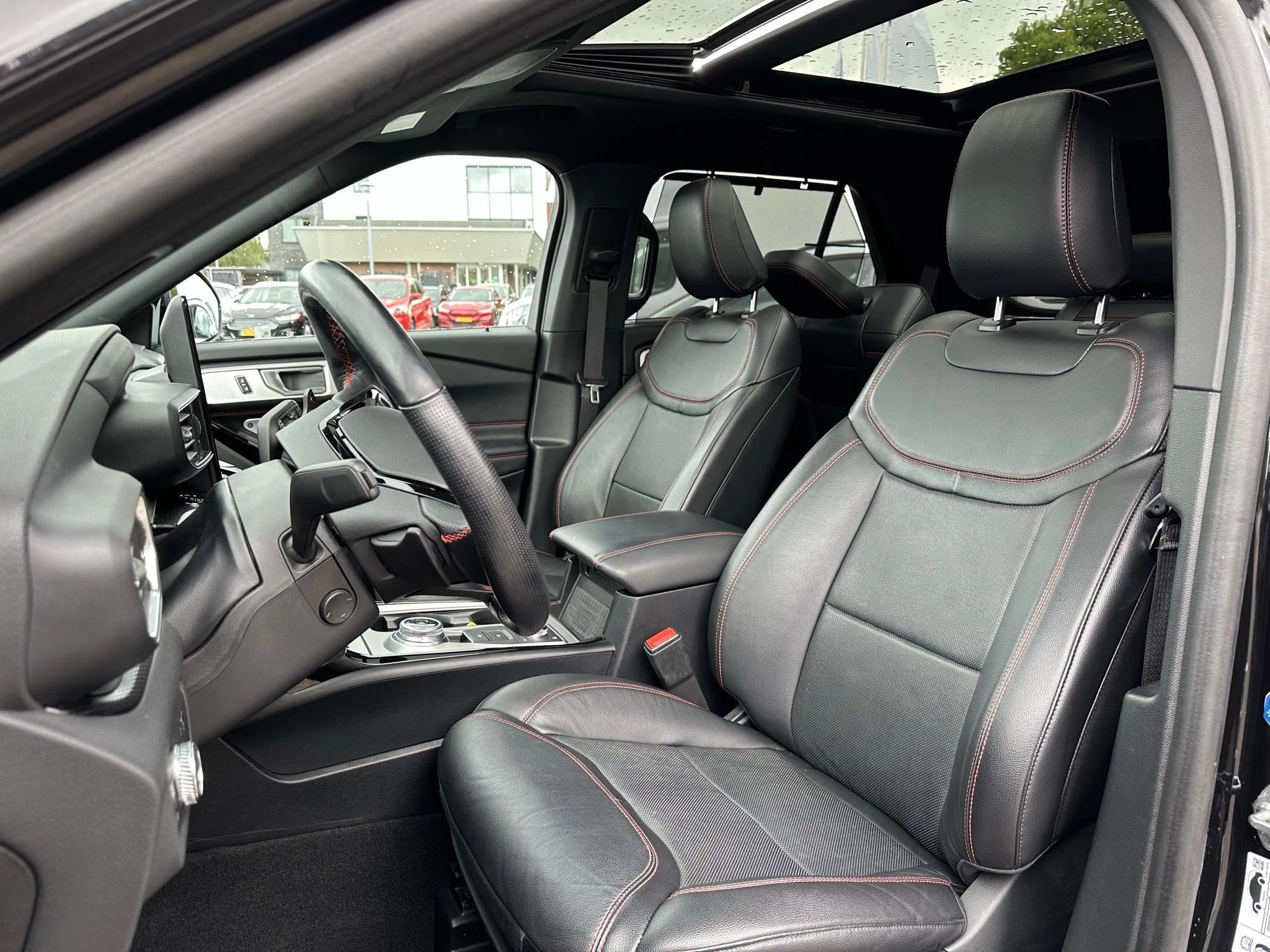 Hoofdafbeelding Ford Explorer